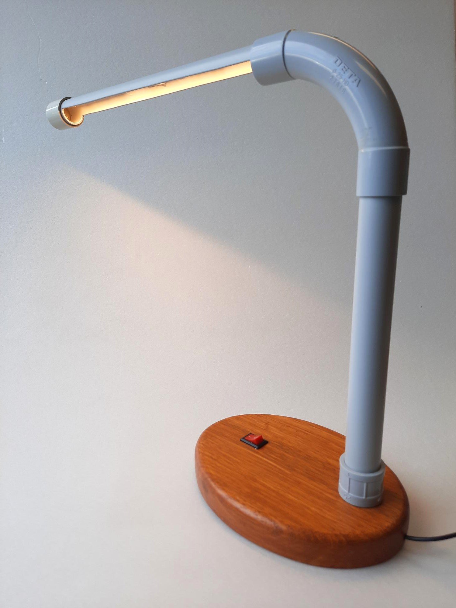 LEDSTR5V_lamp_prototype.1.jpg