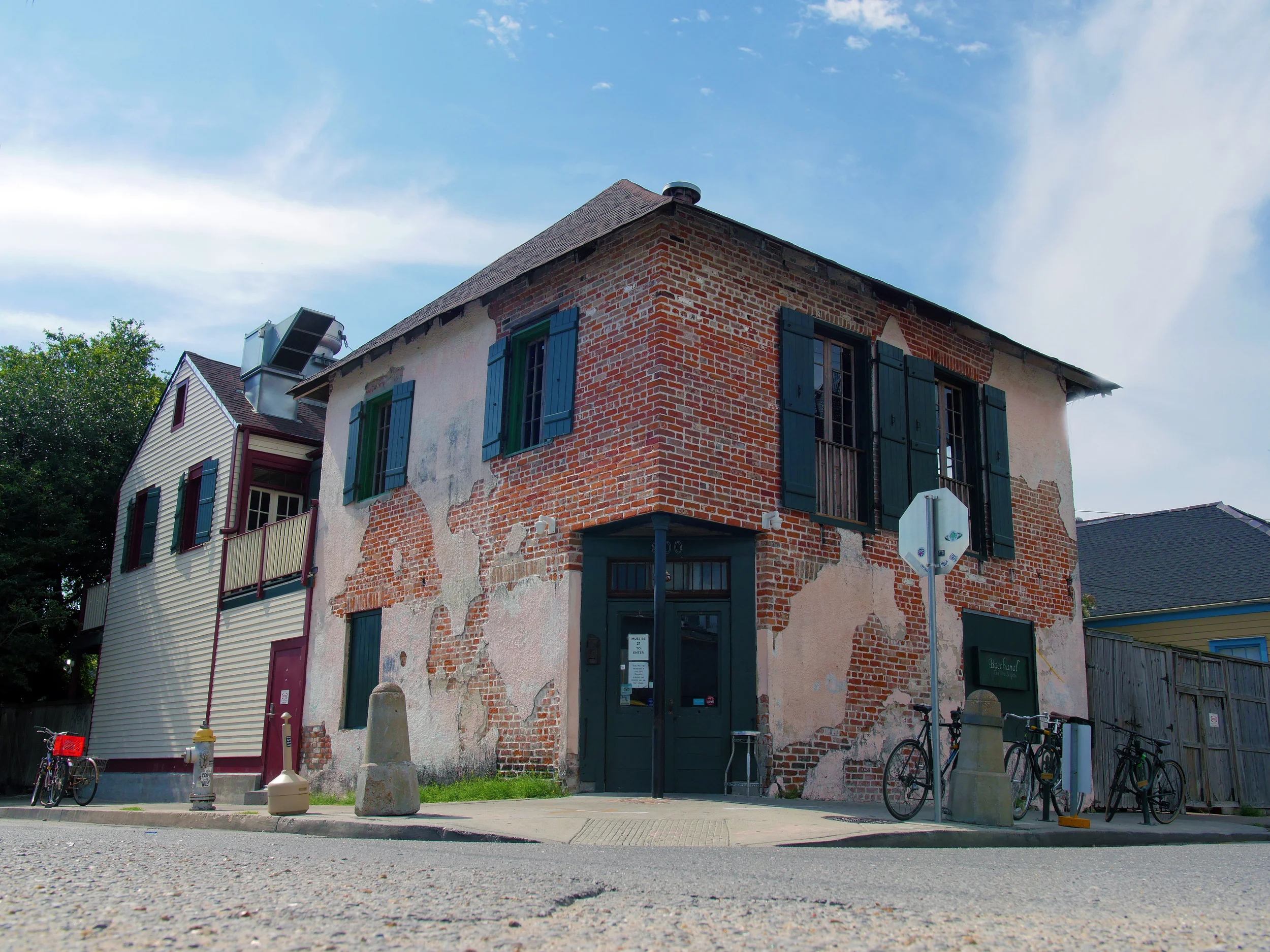Bacchanal Fine Wine & Spirits