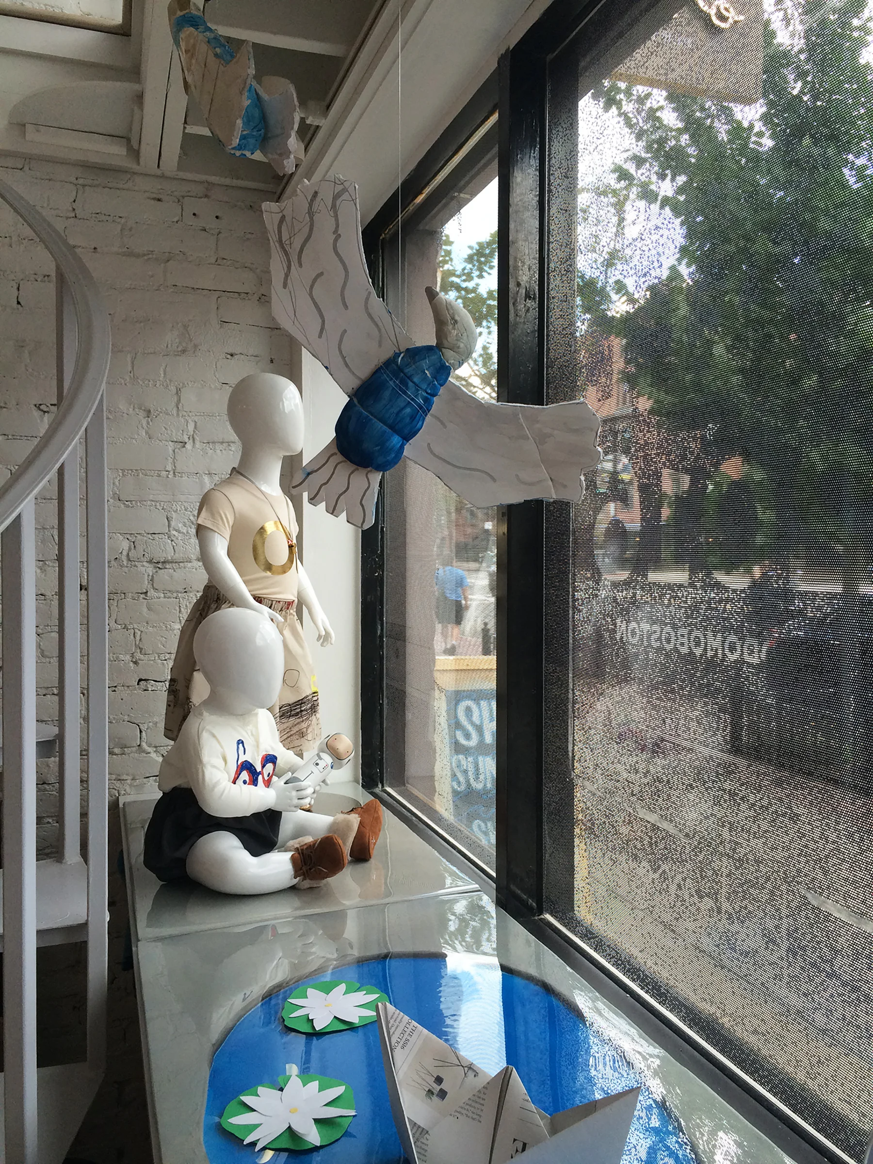 Kodomo window 2.JPG