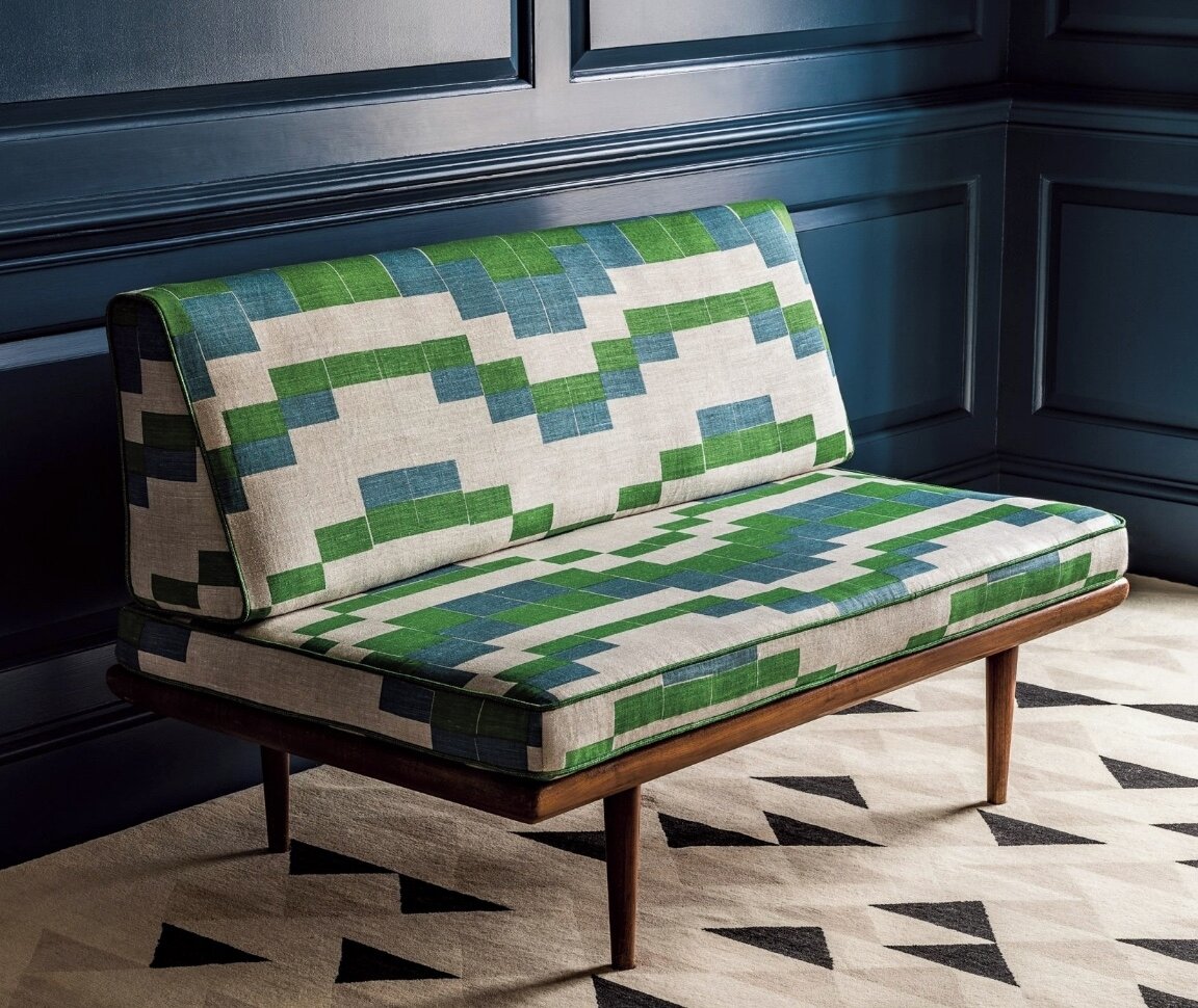 Fabric crush 🦚⁣
@christopherfarrcloth&rsquo;s collection in celebration of Bauhaus textile pioneers like Anni Albers and Gunta Stolzl.⁣
One of our favs...&ldquo;Temple&rdquo; in green adorns this @franceandson vintage sofa.⁣
⁣
#revitalisteinspo⁣
Via