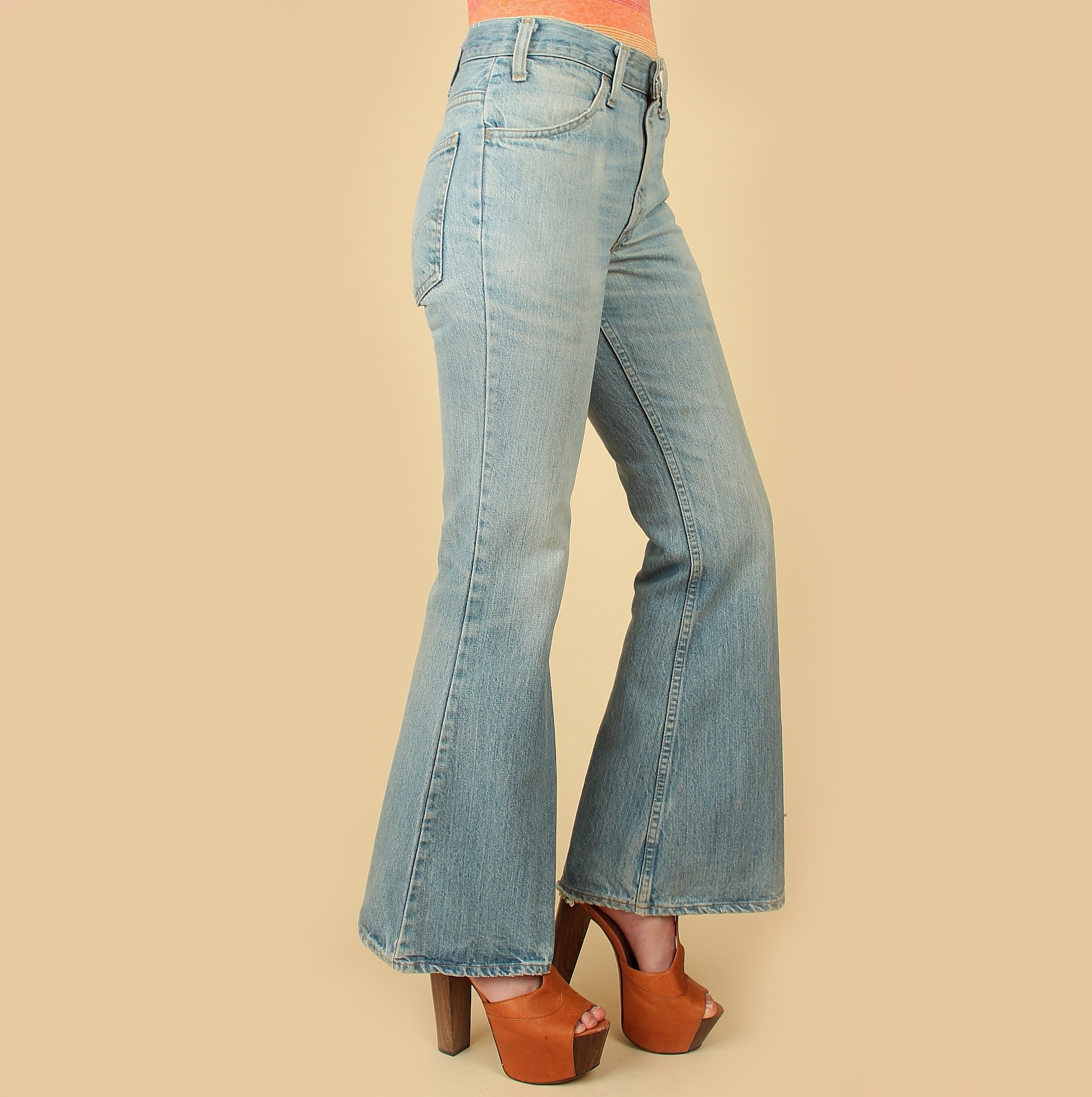 70's LEVI'S Bell Bottoms Vintage Jeans Faded Denim Big Bells 684