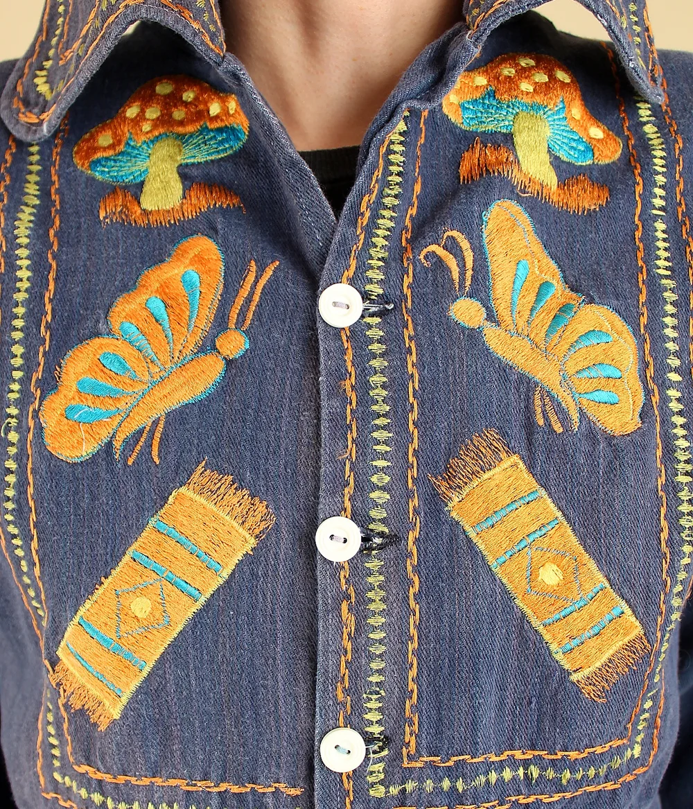 ViNtAgE Jean Jacket // Shrooms & Butterflies // Woodstock Era 