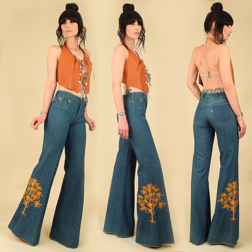 Sazz Vintage Clothing: (31x30) Womens 1970s Jeans! Faded BELL