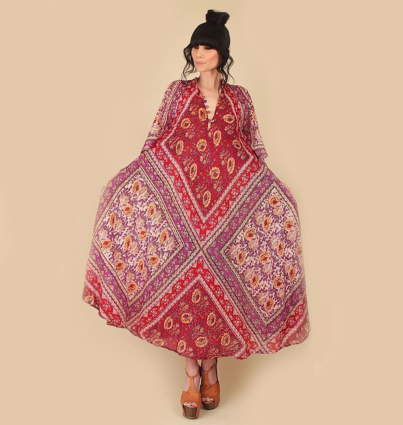 vintage 70s indian gauze cotton dresses dress caftan kaftan bohemian maxi 1970s hippie hippy boho fashion womens clothing clothes hellhoundvintage hellhound vintage true authentic best stores
