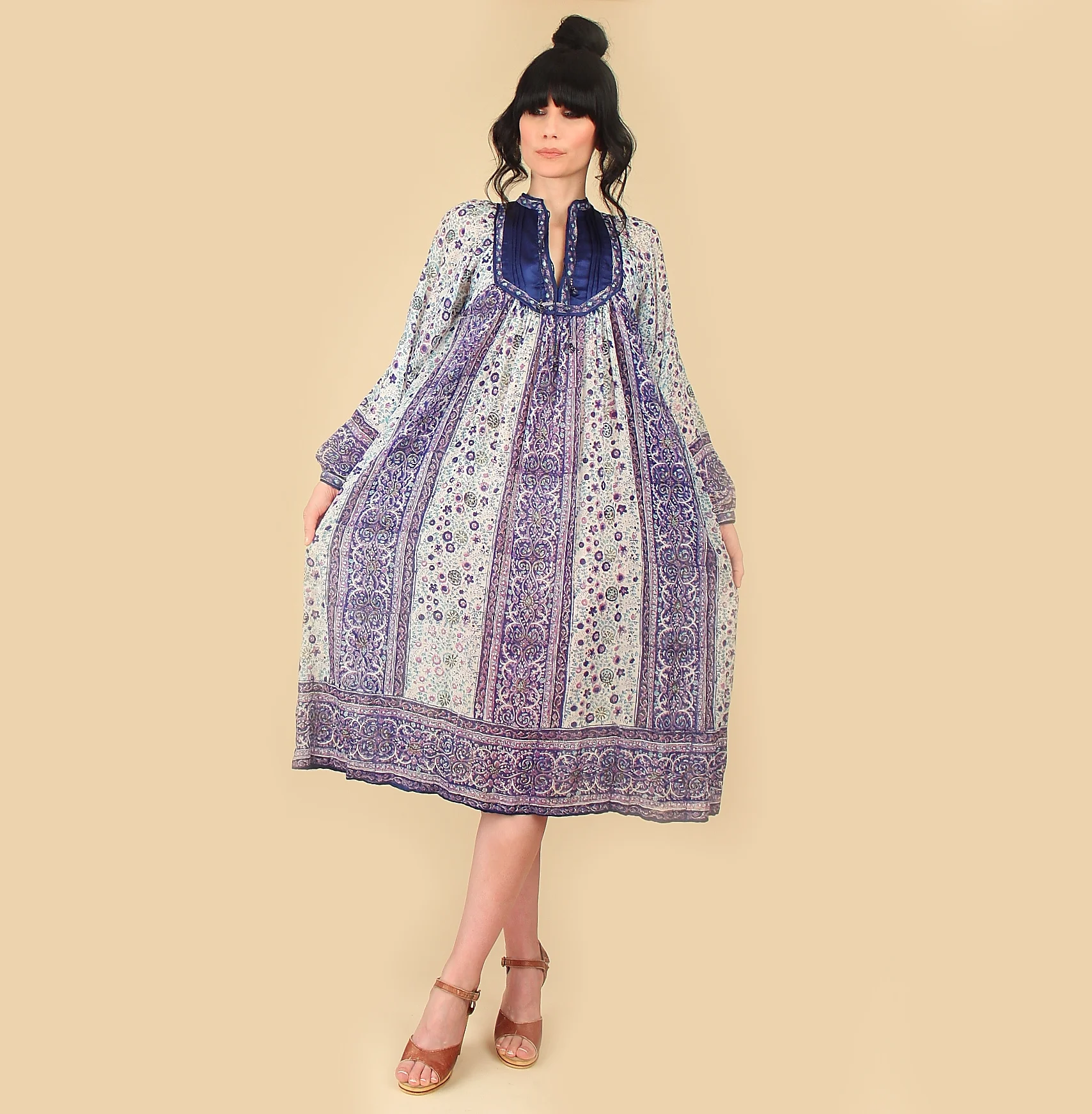 Vintage Bohemian Cotton Dresses 1970s Indian Gauze Cotton Authentic True Real Vintage Woodstock Fashion Style 60s 1960s 70s Made in India Hellhound Vintage Hellhoundvintage