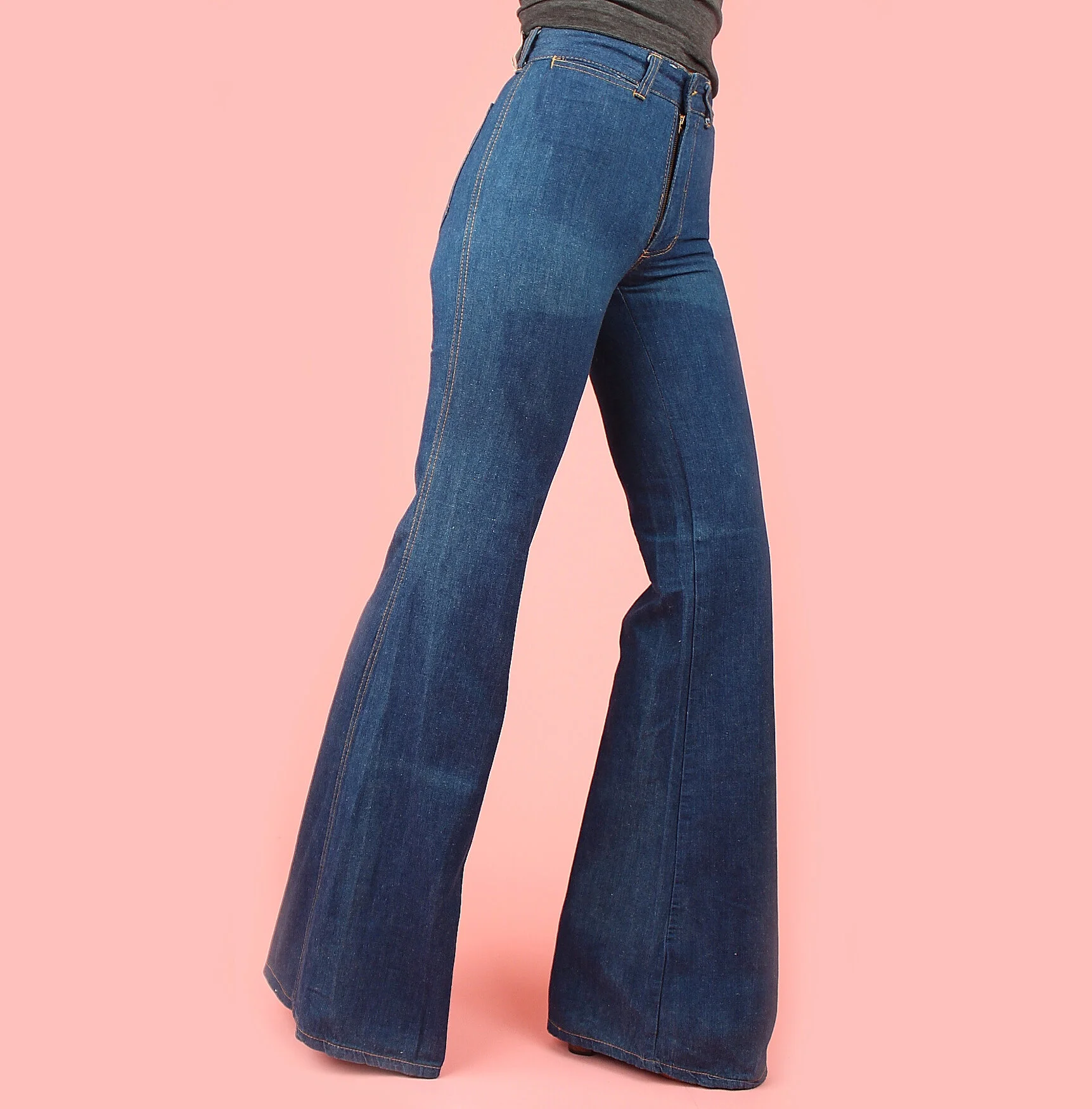 Vintage DEADSTOCK Chemin de Fer Bell Bottom Jeans — Hellhound Vintage
