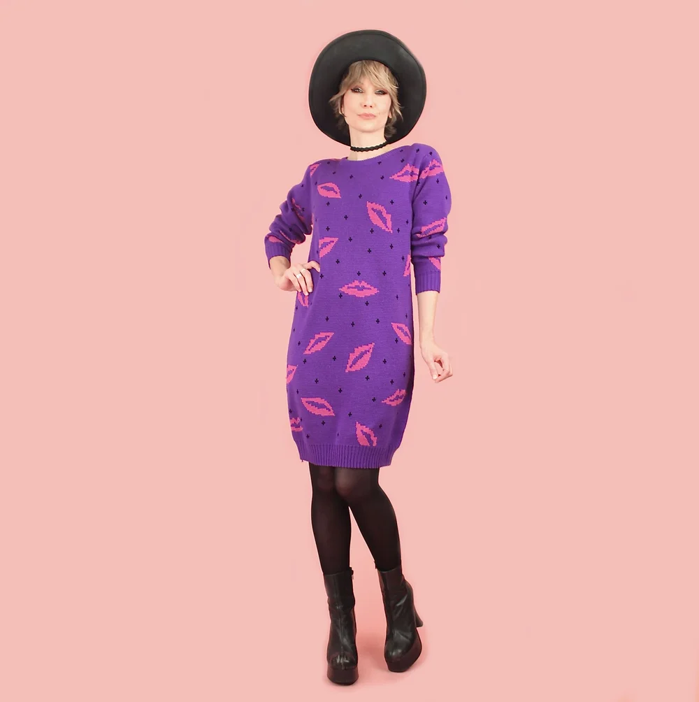 black dress with pink lips Pink Lipstick With Black Dress