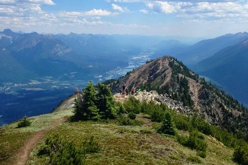 kicking-horse-hiking-terminator-ridge.jpg