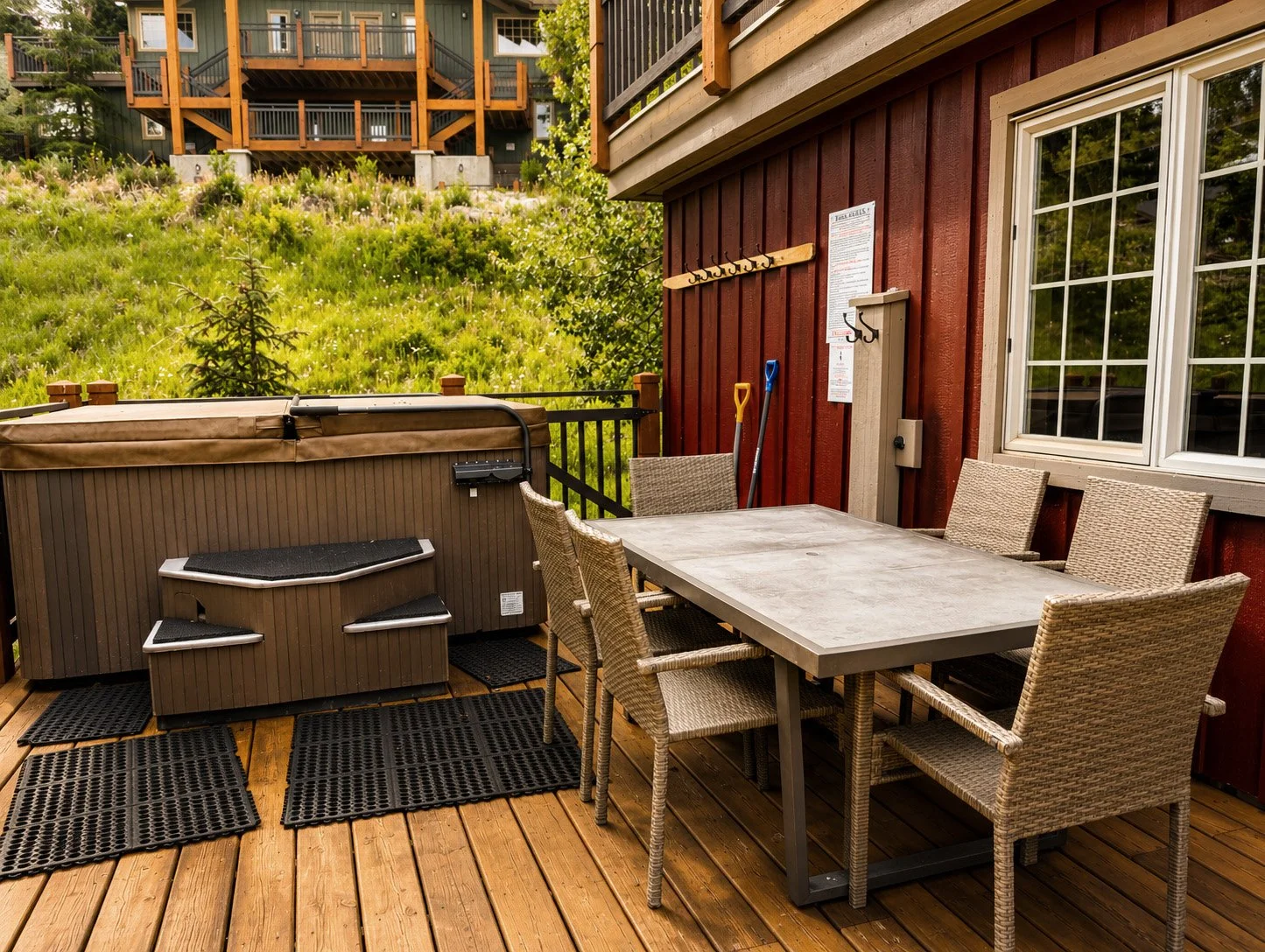 Aspens patio.jpg
