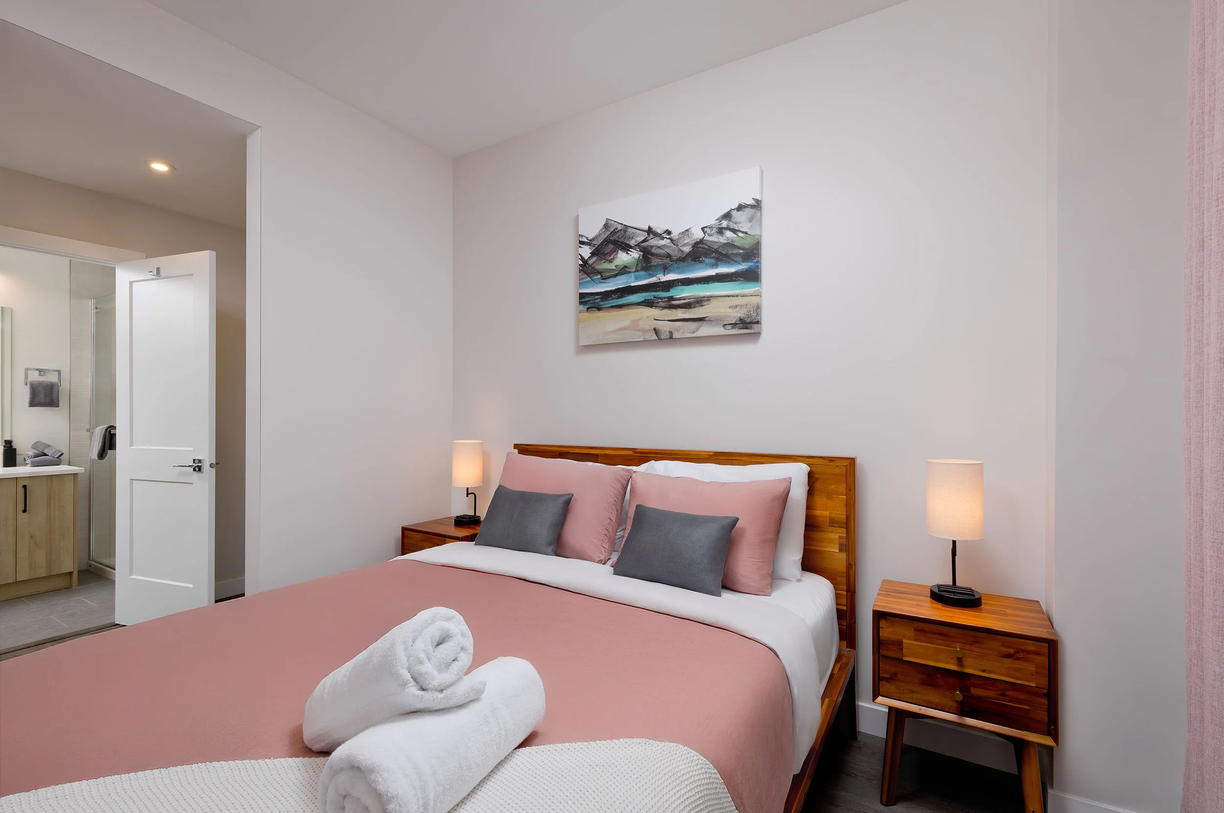 Riverstone Bedroom 1 (2).jpg