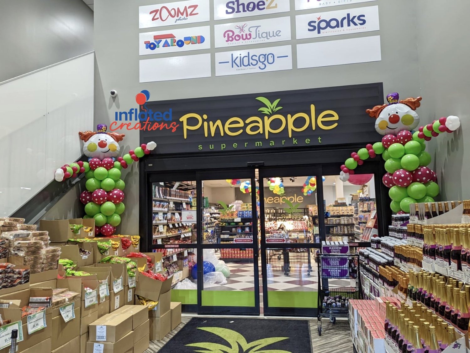 Corporate Grocery Supermarket Balloon Decorations clowns