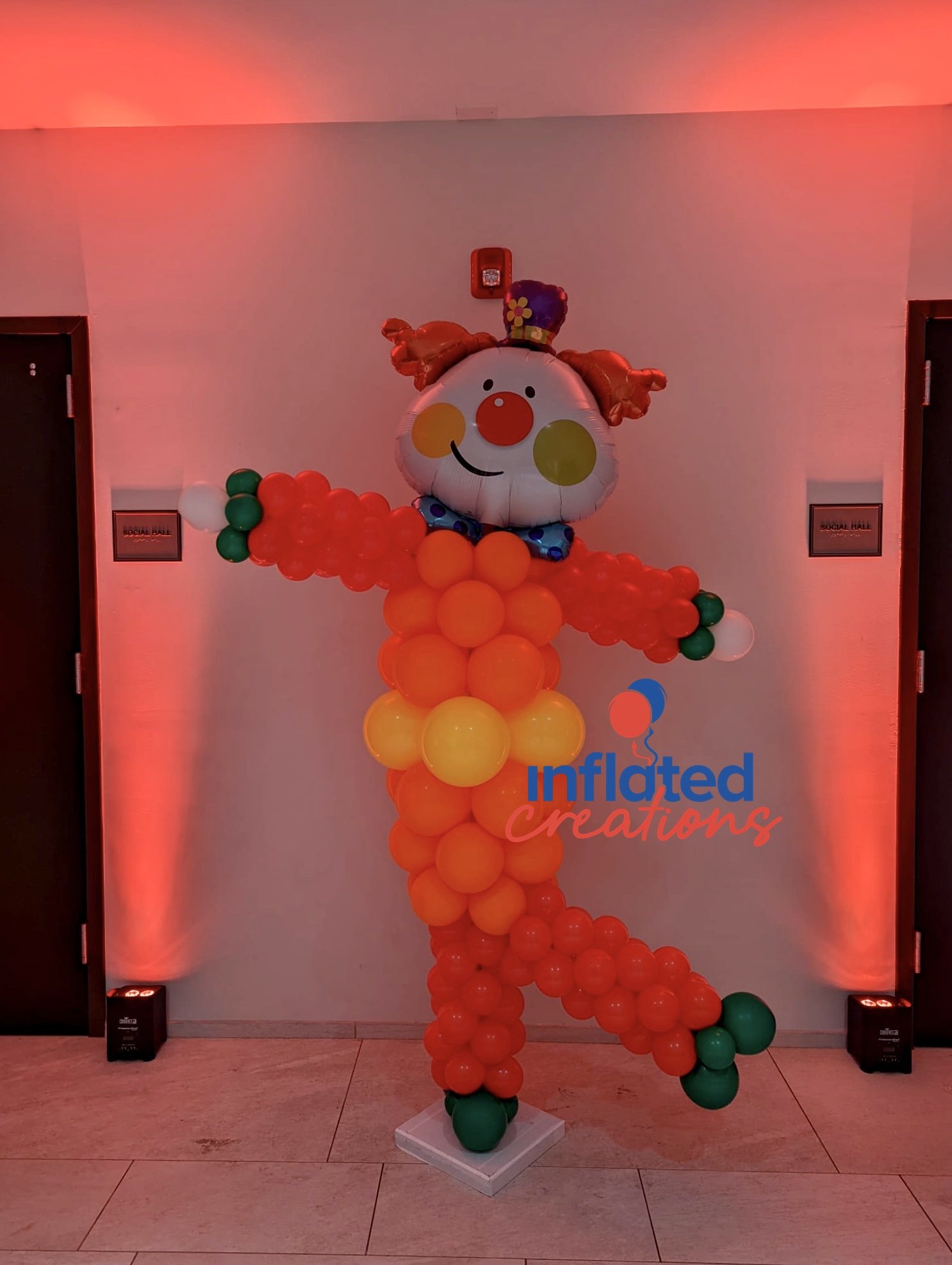dancing clown balloon column