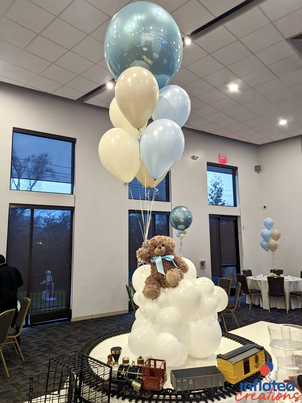 Bouquet Centerpieces — Inflated Creations