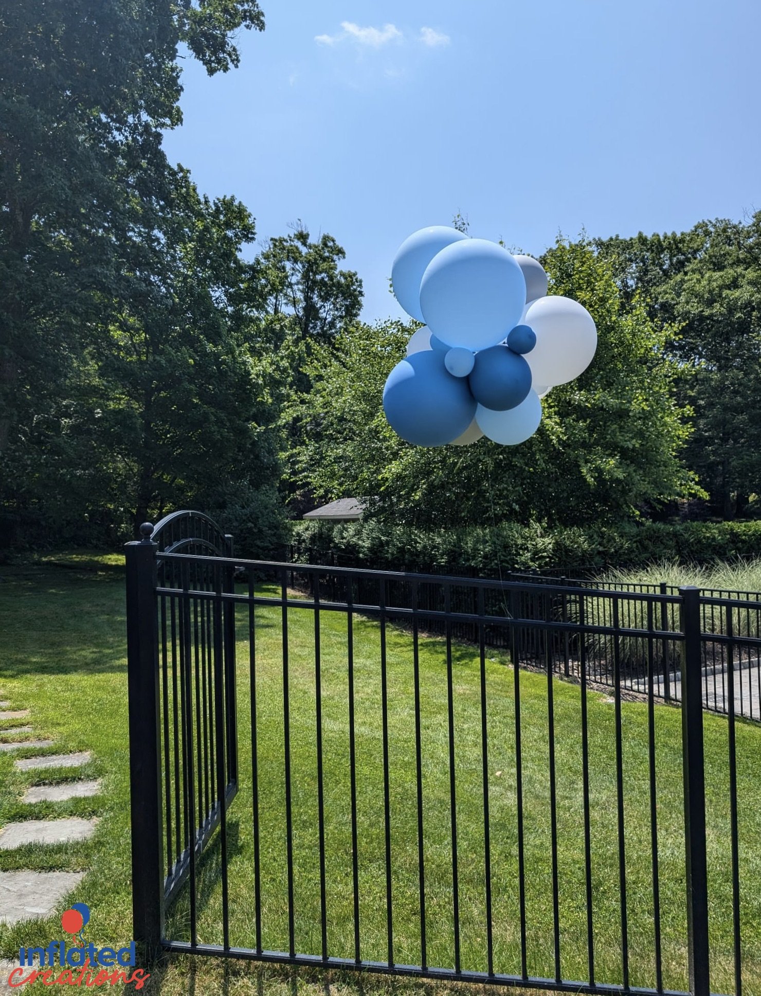 outdoor balloon cluster party decor.jpeg