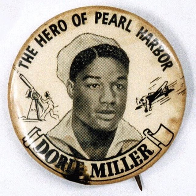 #RP @weargrits  Know Grits Know Glory.
National Pearl Harbor Remembrance Day.
December 7, 1941.
・・・
Vintage Pin honoring Pearl Harbor hero Dorie Miller. A black messman who was untrained in machine gun use due to rigid Naval segregation policies, Mil