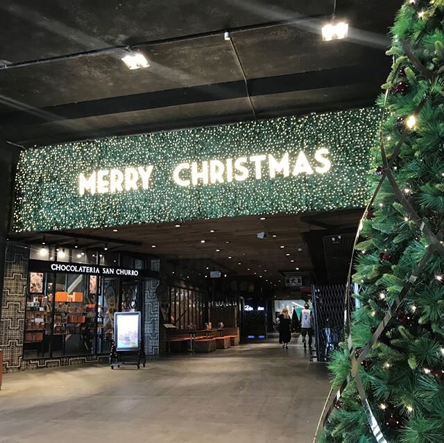 Merry Christmas to all our wonderful clients and friends. We hope you have a wonderful festive time over the Christmas break and we look forward to seeing and working with you in 2020 🌲⁠
⁠
⁠
⁠
⁠
#avatree #avatreelightinstallations #avatreelightrees 