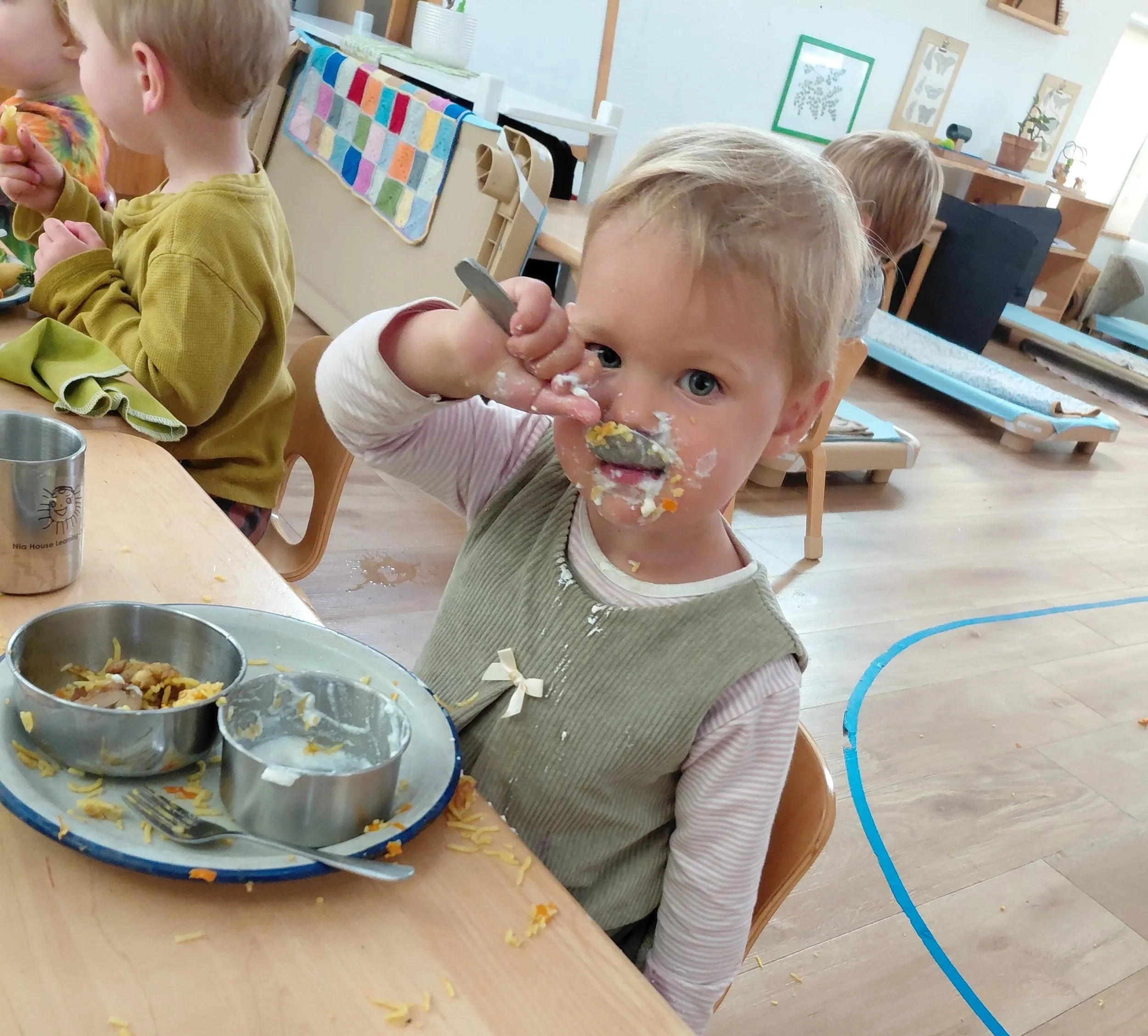 kaia+messy+lunch.jpg