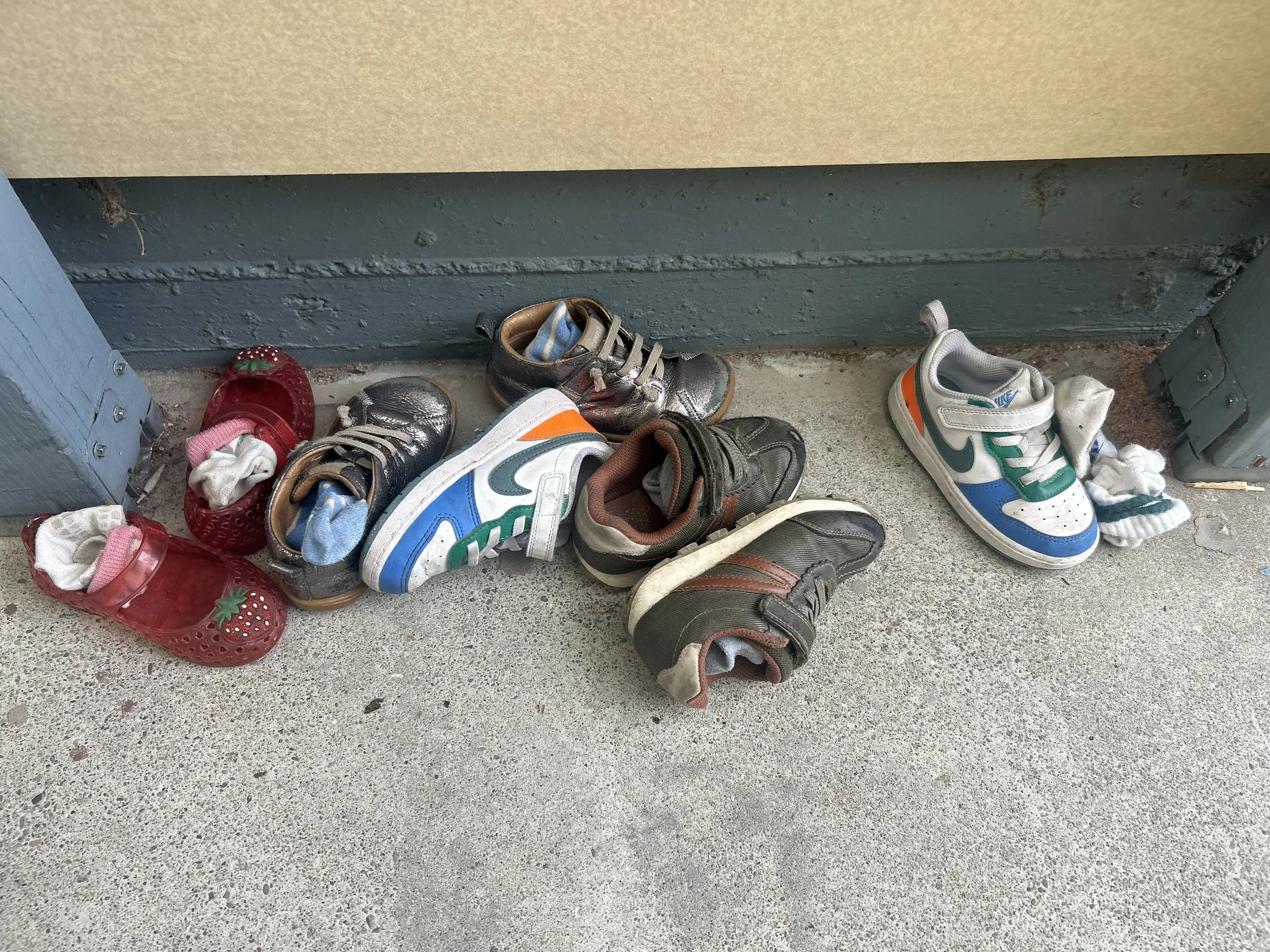 toddler shoes.jpeg