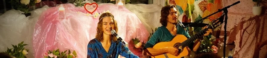 Yin + Chanting with Lulu & Mischka