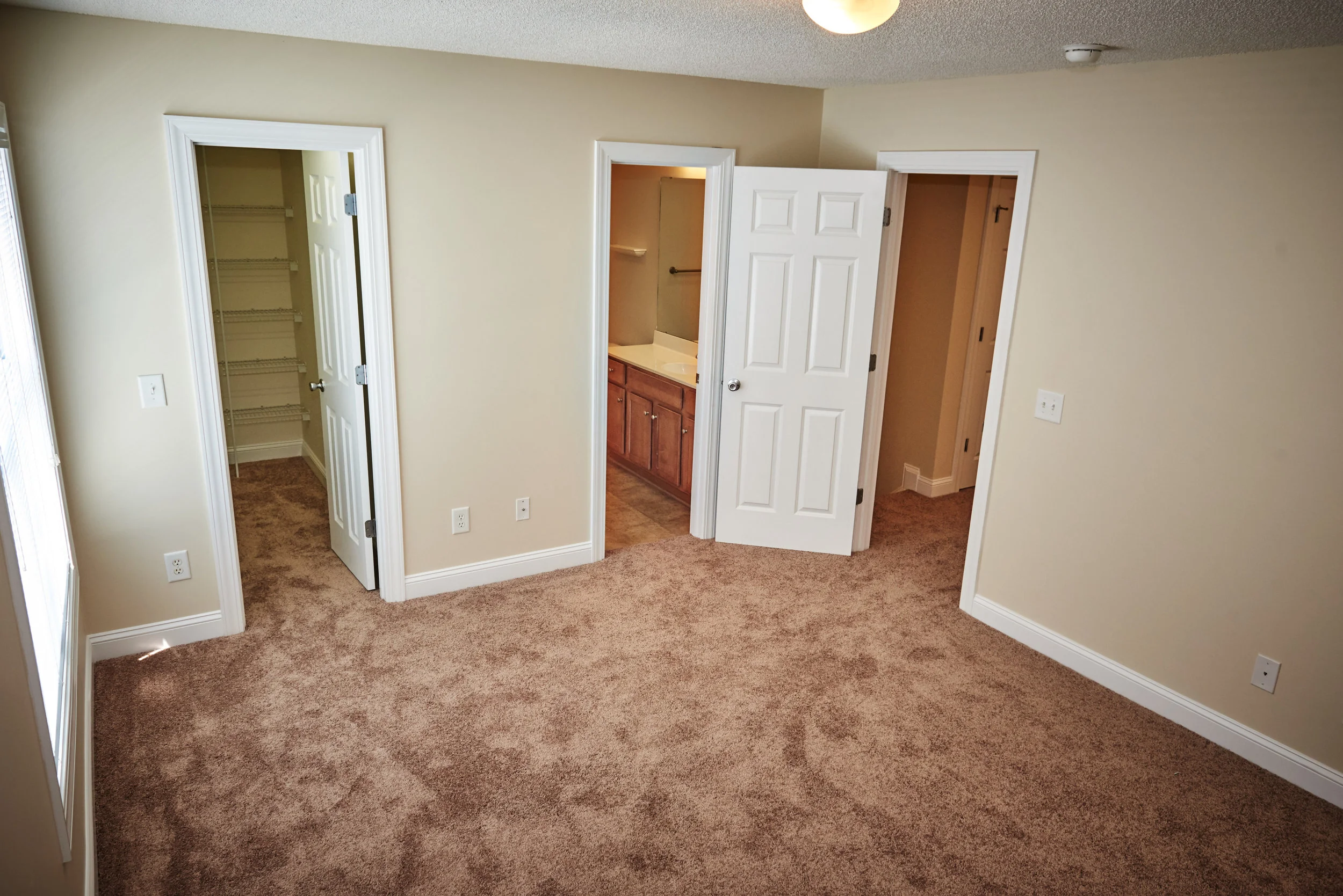 Remax House 2 025.jpg