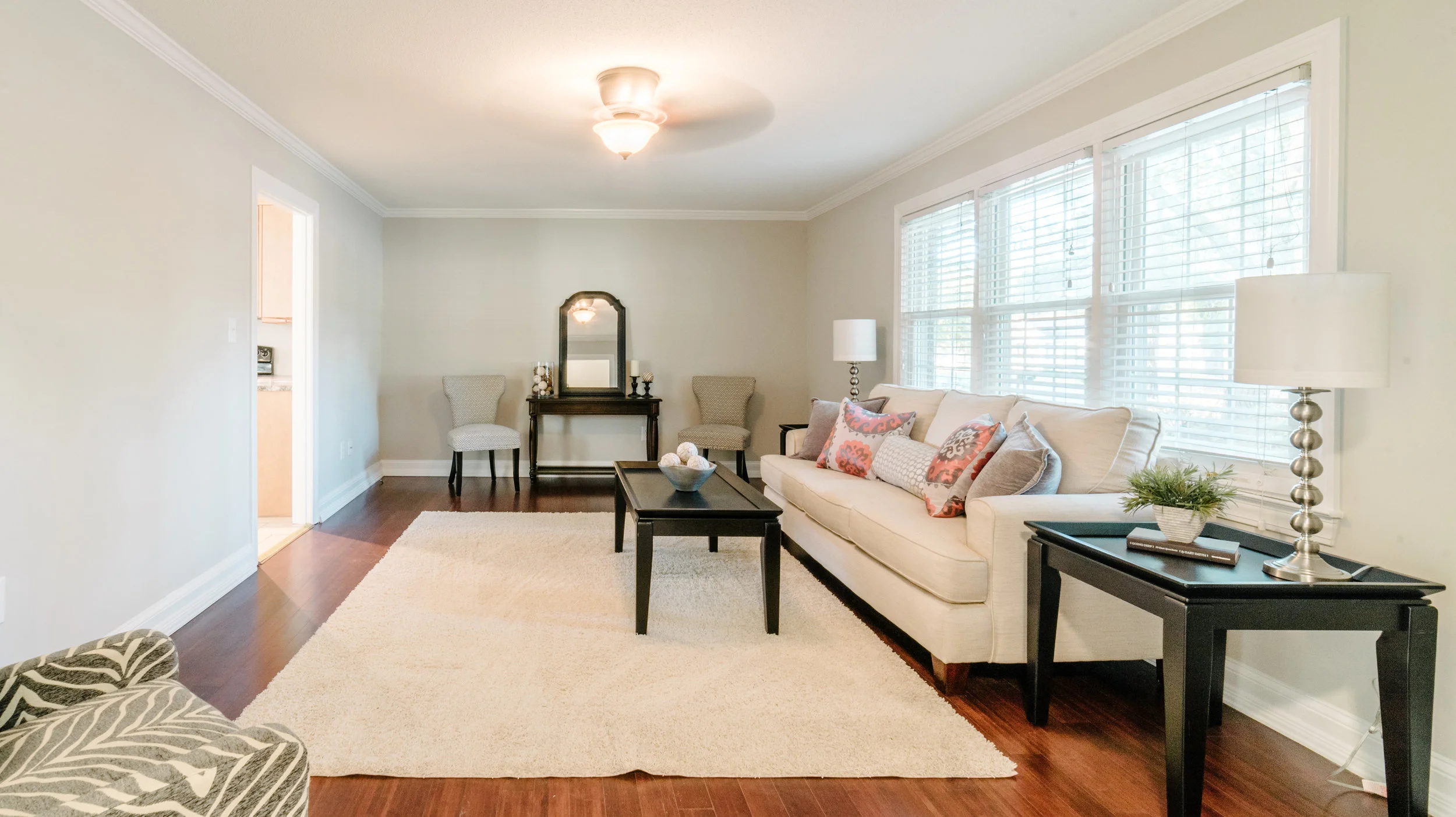 203 Tuckahoe-2.jpg