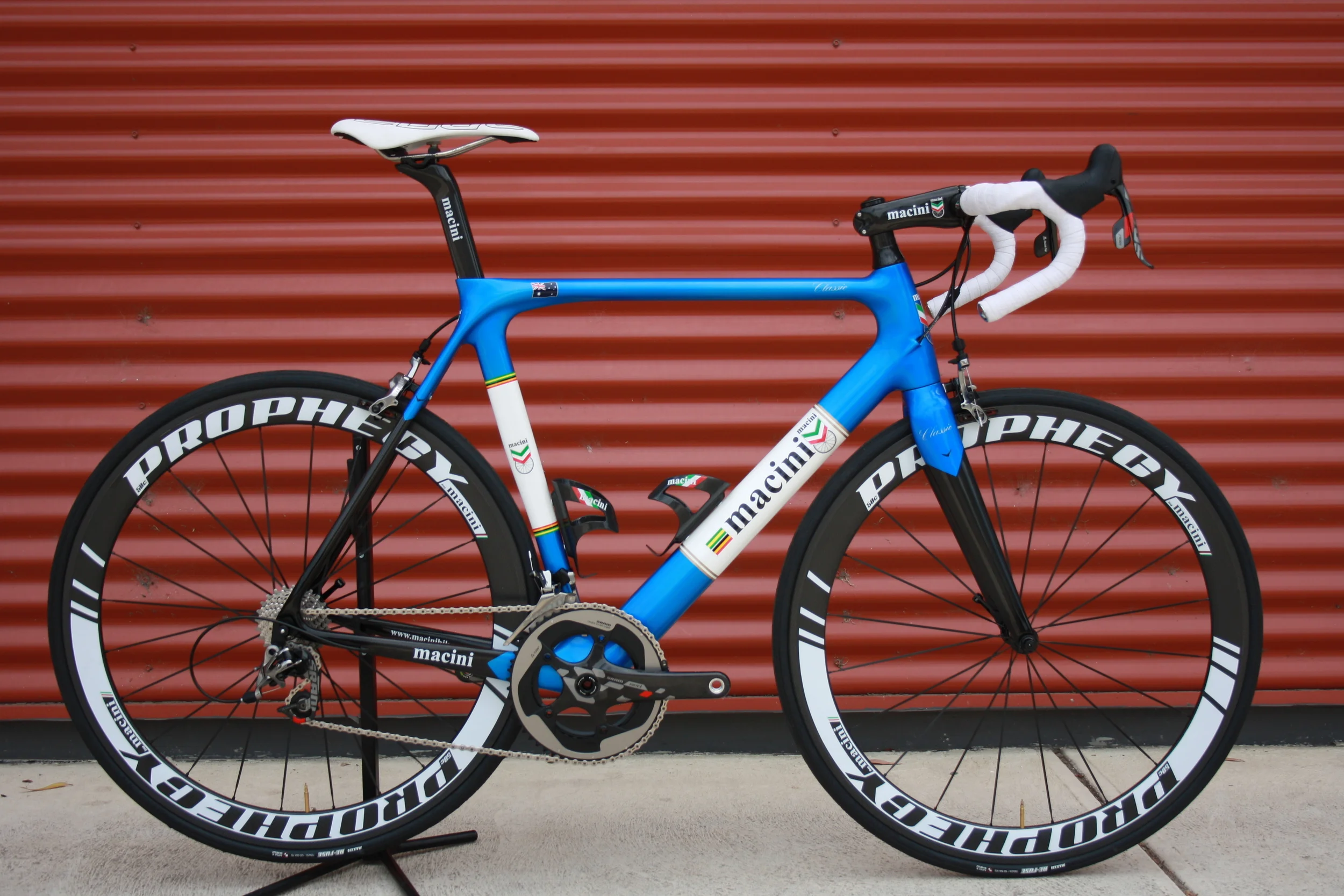 demo road bikes for sale