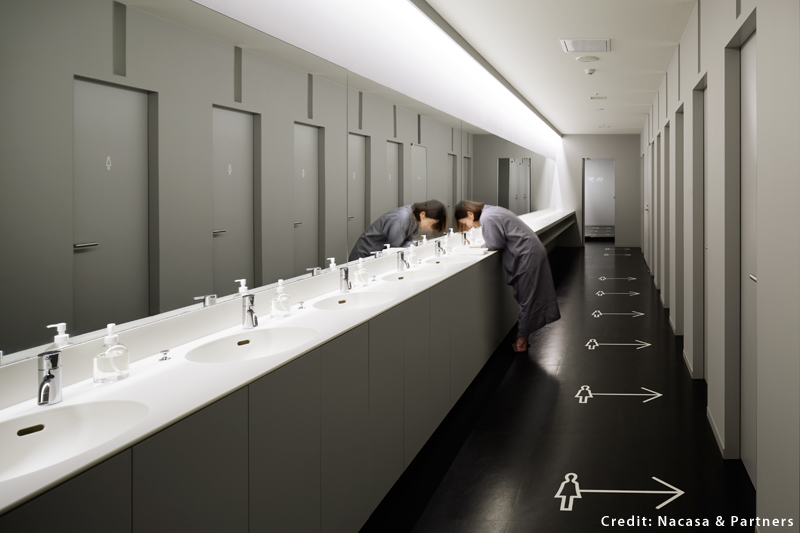 9h-bathroom-NRT-PC-Nacasa-and-Partners.jpg