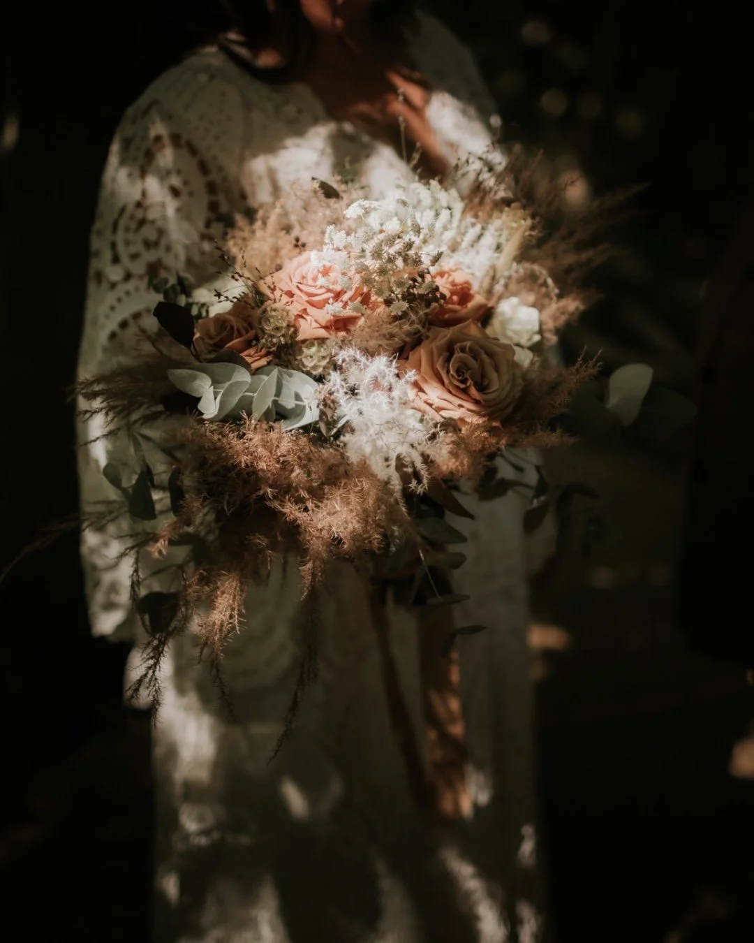10 tips for choosing your wedding florist and achieving the look of your dreams