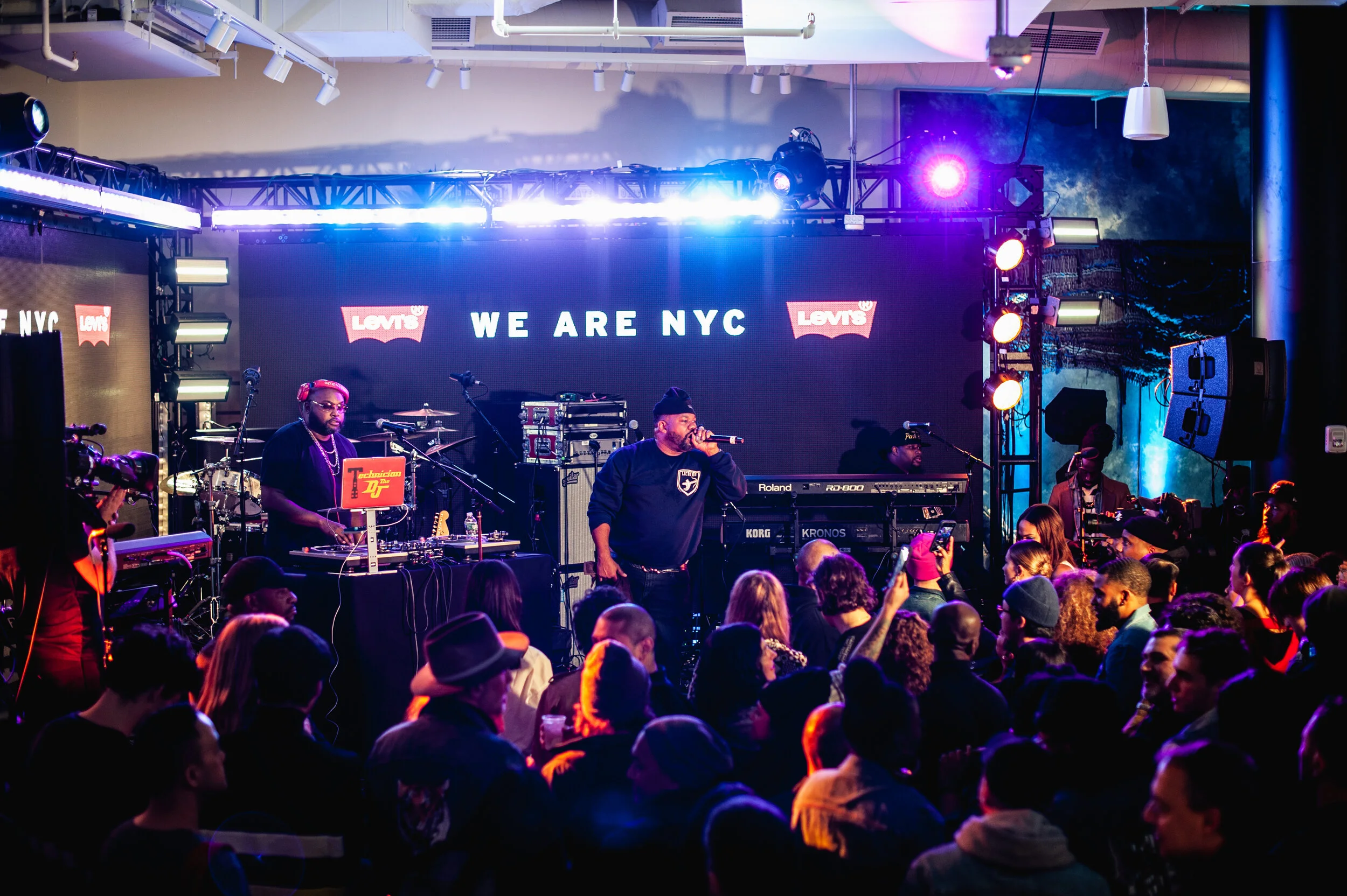 LEVIS_OPENINGPARTY_LUISRUIZ_LARUFOTO_089.jpg