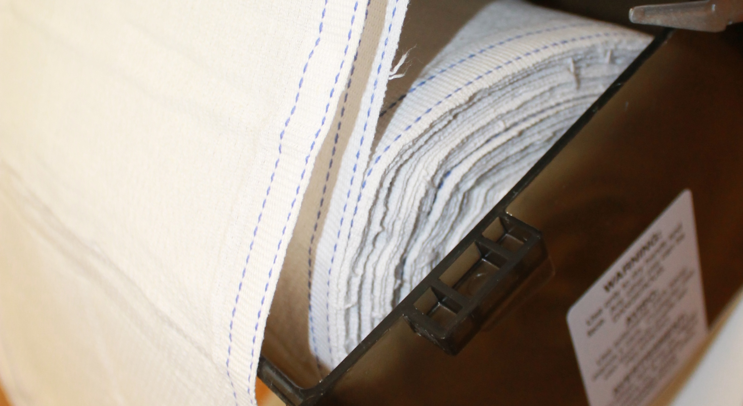 reusable-cloth-roll-towels-white-blue-cloth-roll-towels