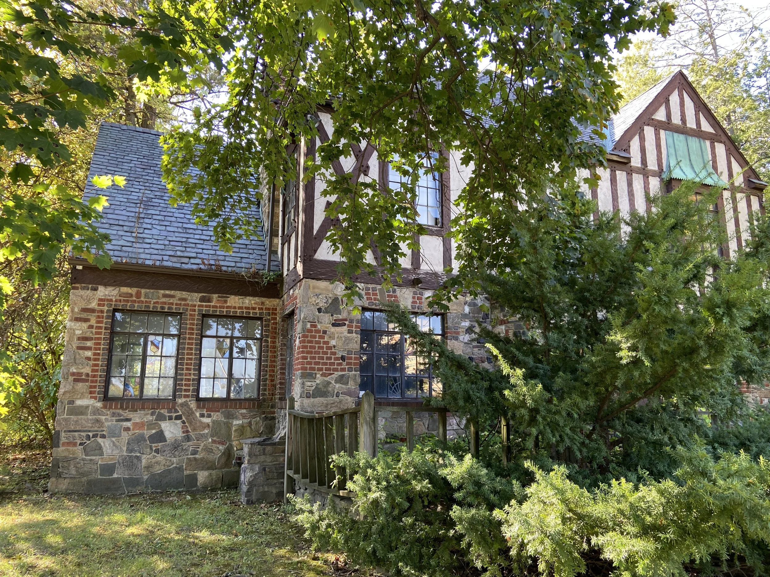 Holland Ave Tudors October 2025