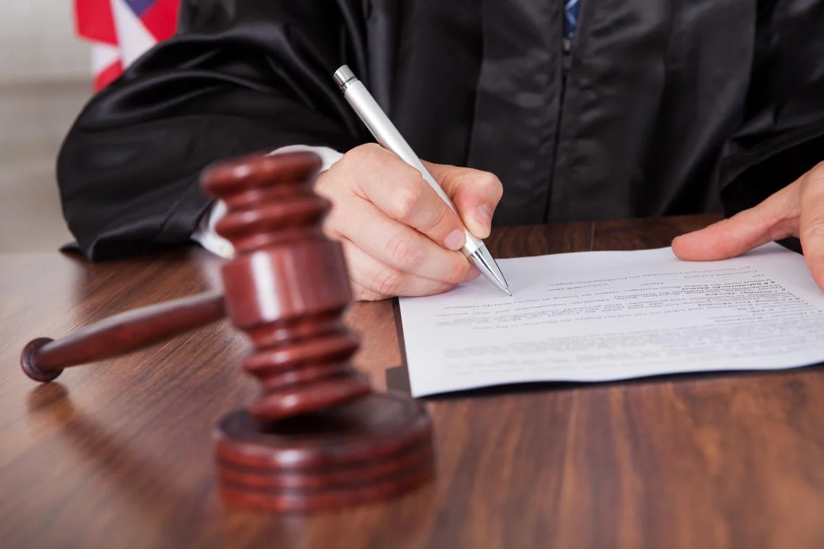 Judge Gavel.jpg