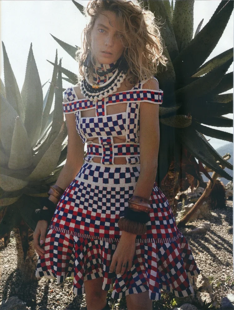 VOGUE UK | MAR 2014