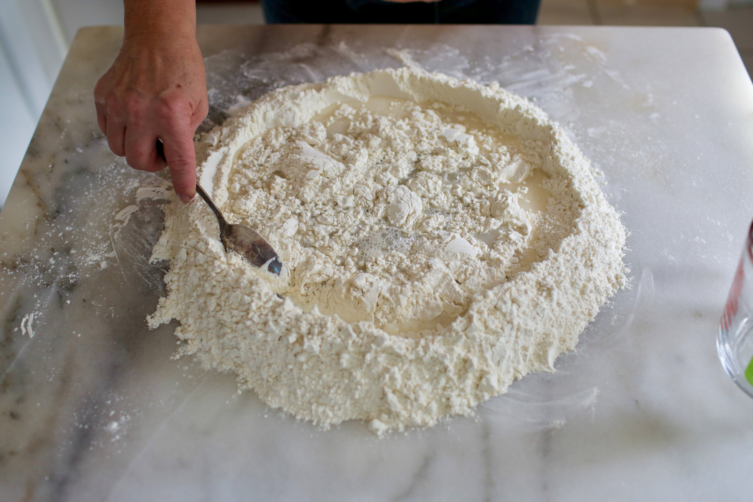  2.&nbsp;Gradually mix in flour.&nbsp; 