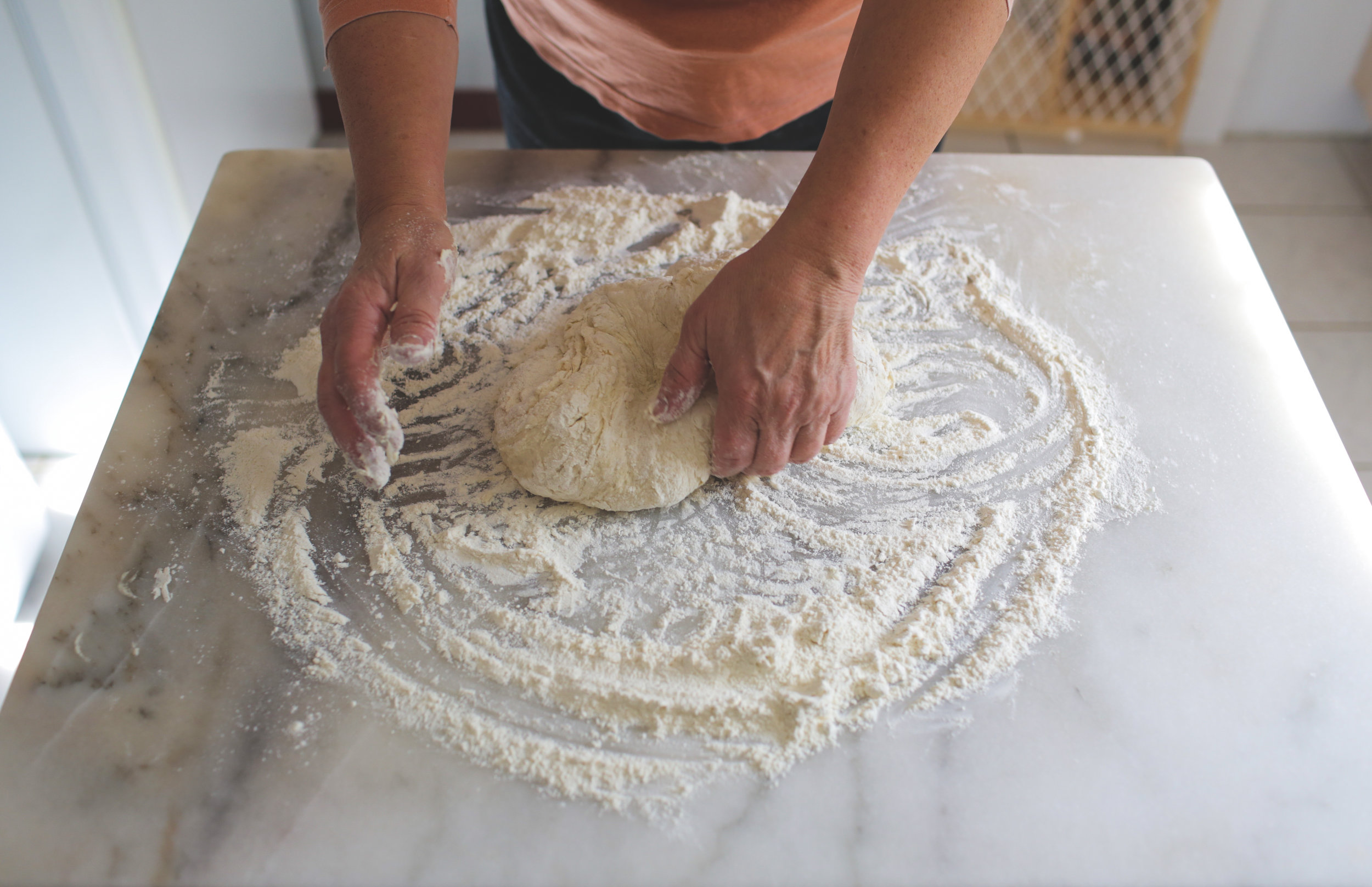  3. Begin to knead for a good 5 to 6 minutes.&nbsp; 