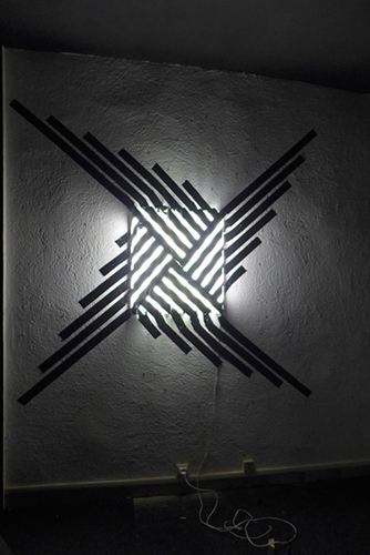 wings_nu00B02-8 neon tubes (60 cm of lenght each), scotch  tape.jpg