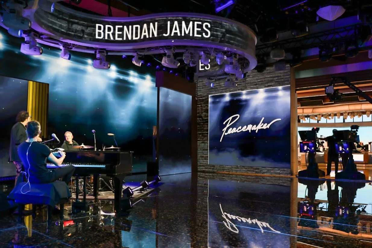 Hard to describe this experience. Just so special for me. Right when I needed it most, a calm came over me, and the lyrics and melodies just seemed to flow. Thank you @gma for having us! And how good is @craigmeyersteakhouse ?!
Deepest softest groo