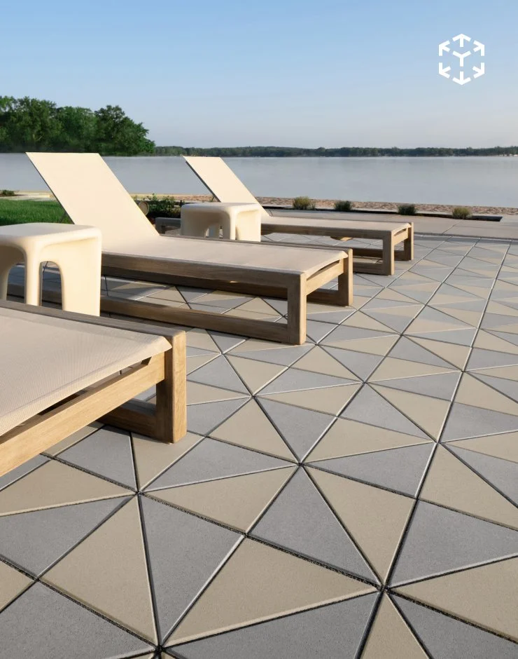 TECHO[BLOC INDUSTRIAL TRIANGLE (Copy)