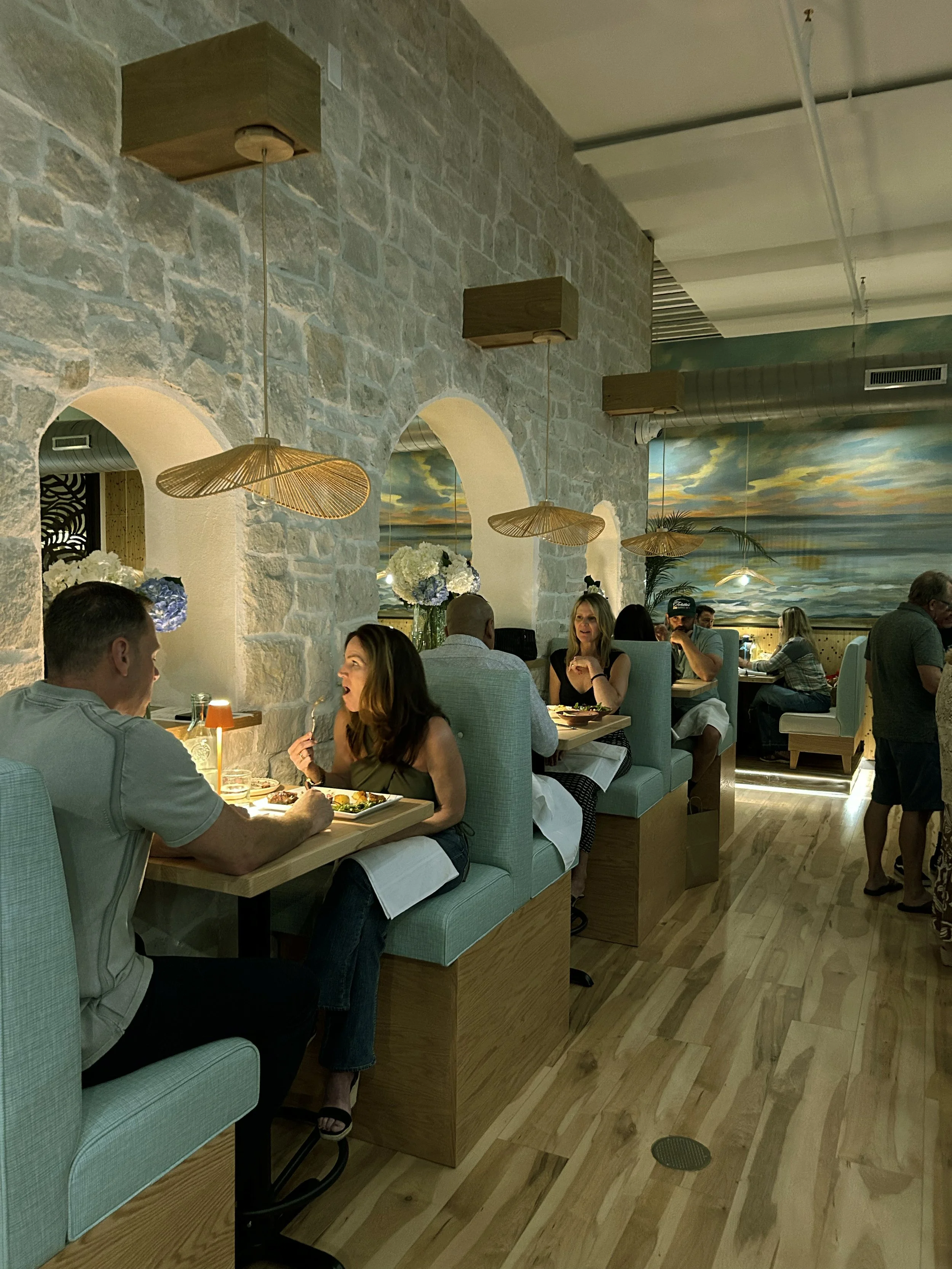 restaurant designer near me
