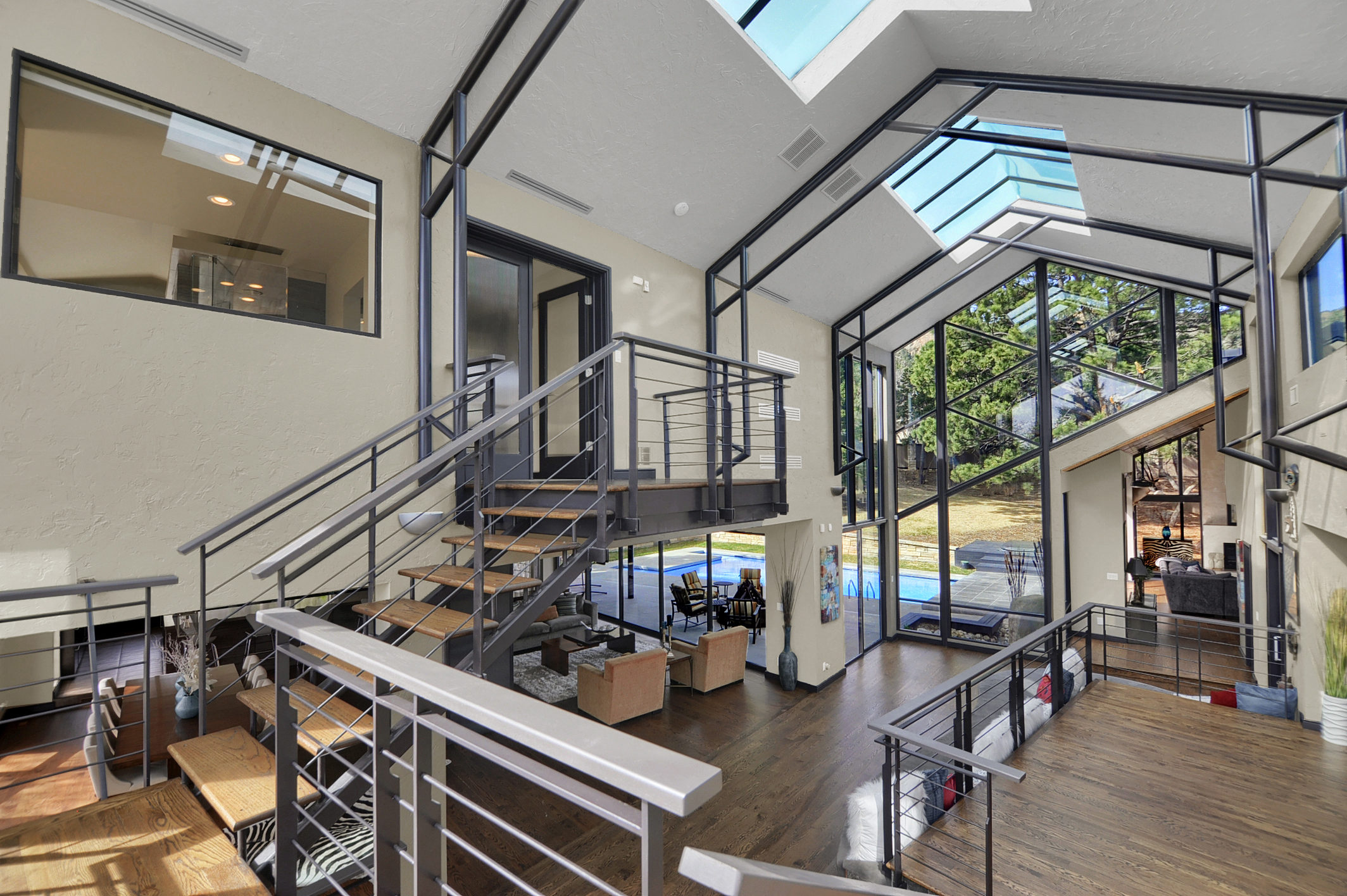 6-Atrium.jpg