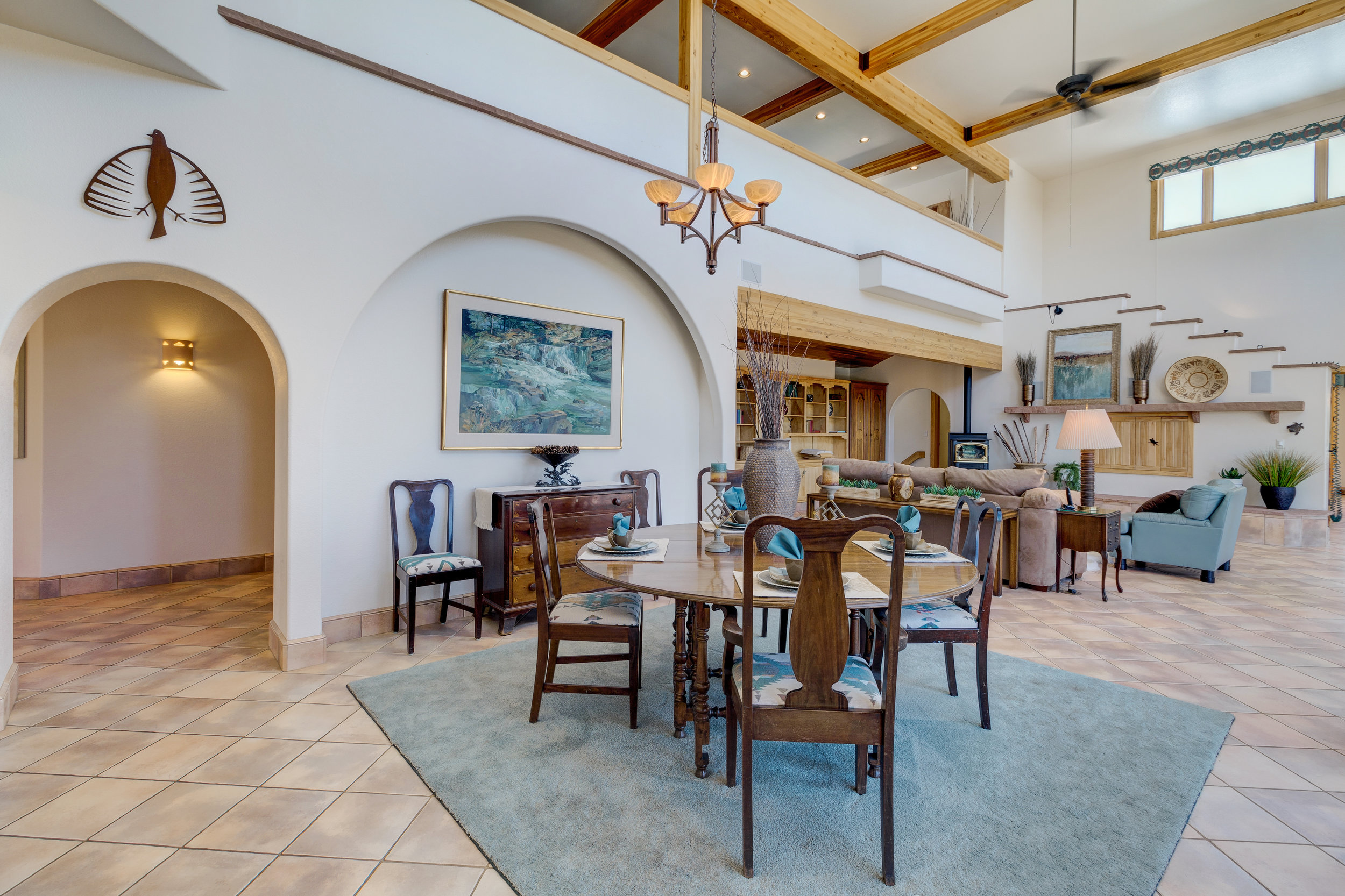 9-Dining Room.jpg
