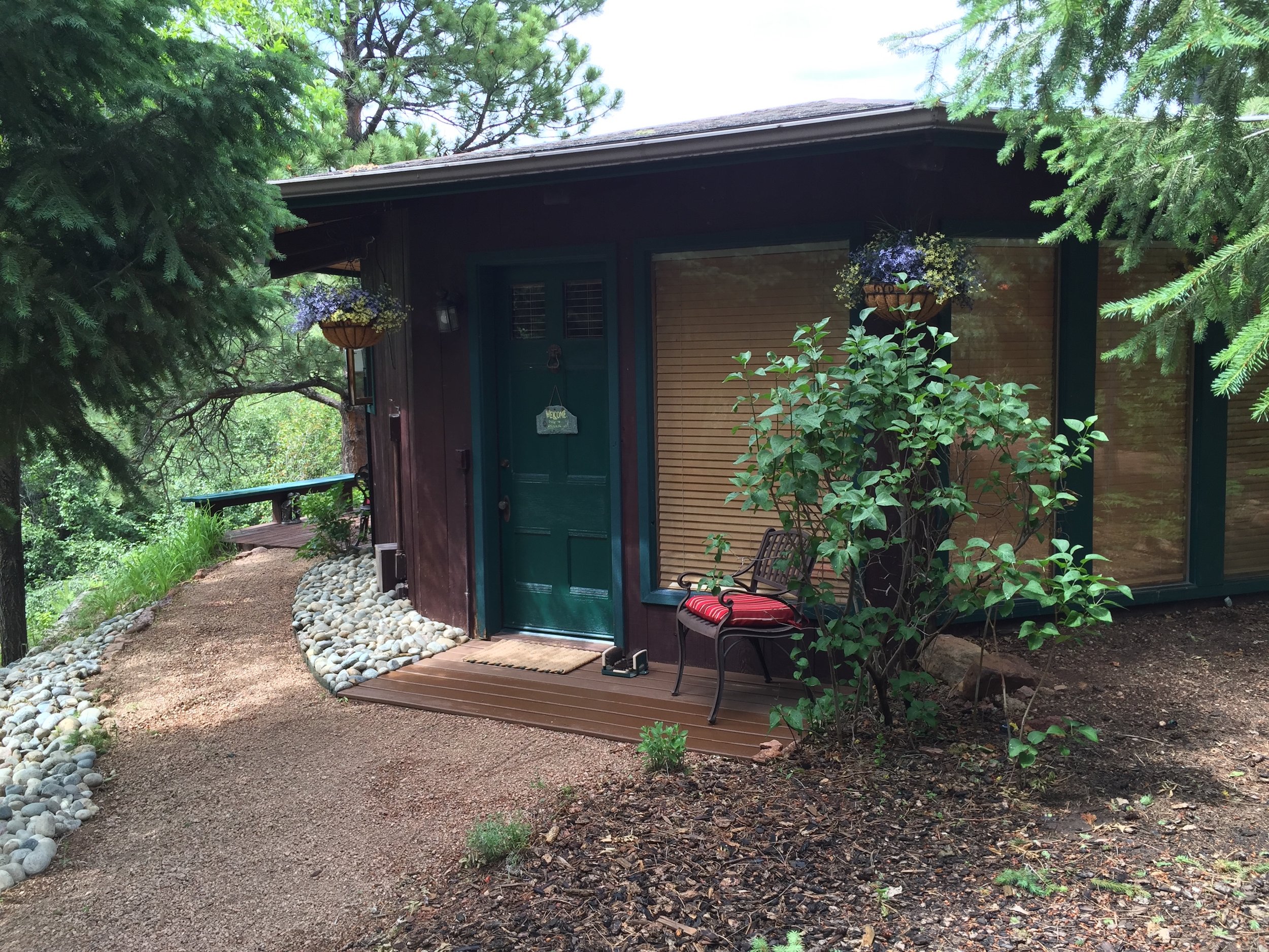 34-Cabin Exterior.JPG