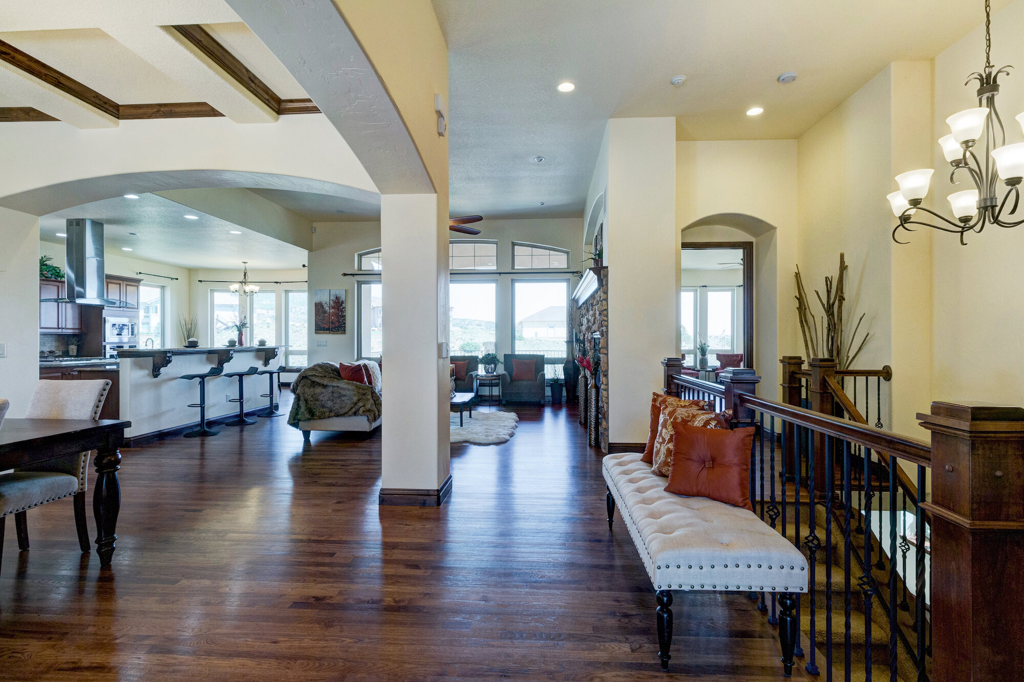 5-Open floor plan. Entrance hall opens to dining rm and great rm + kitchen.jpg