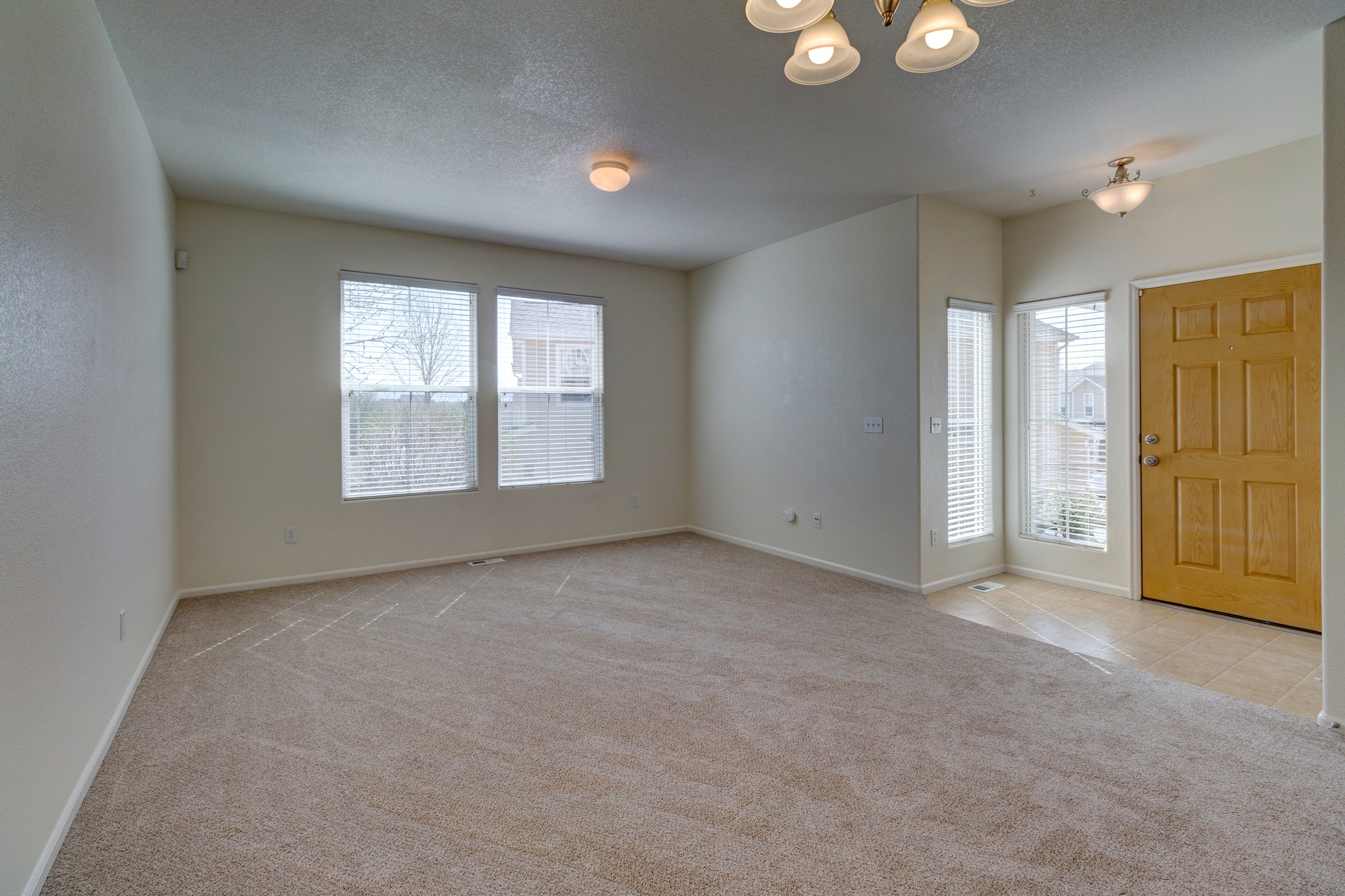 006-Living room + dining room.jpg