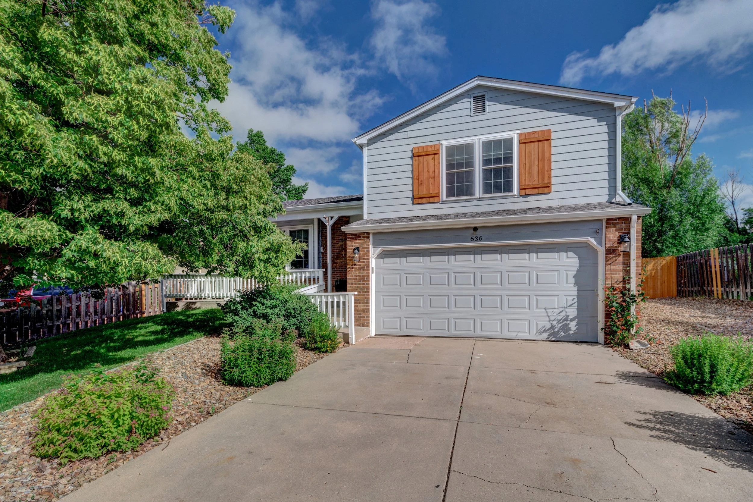 001-TrailcrestCt636.jpg