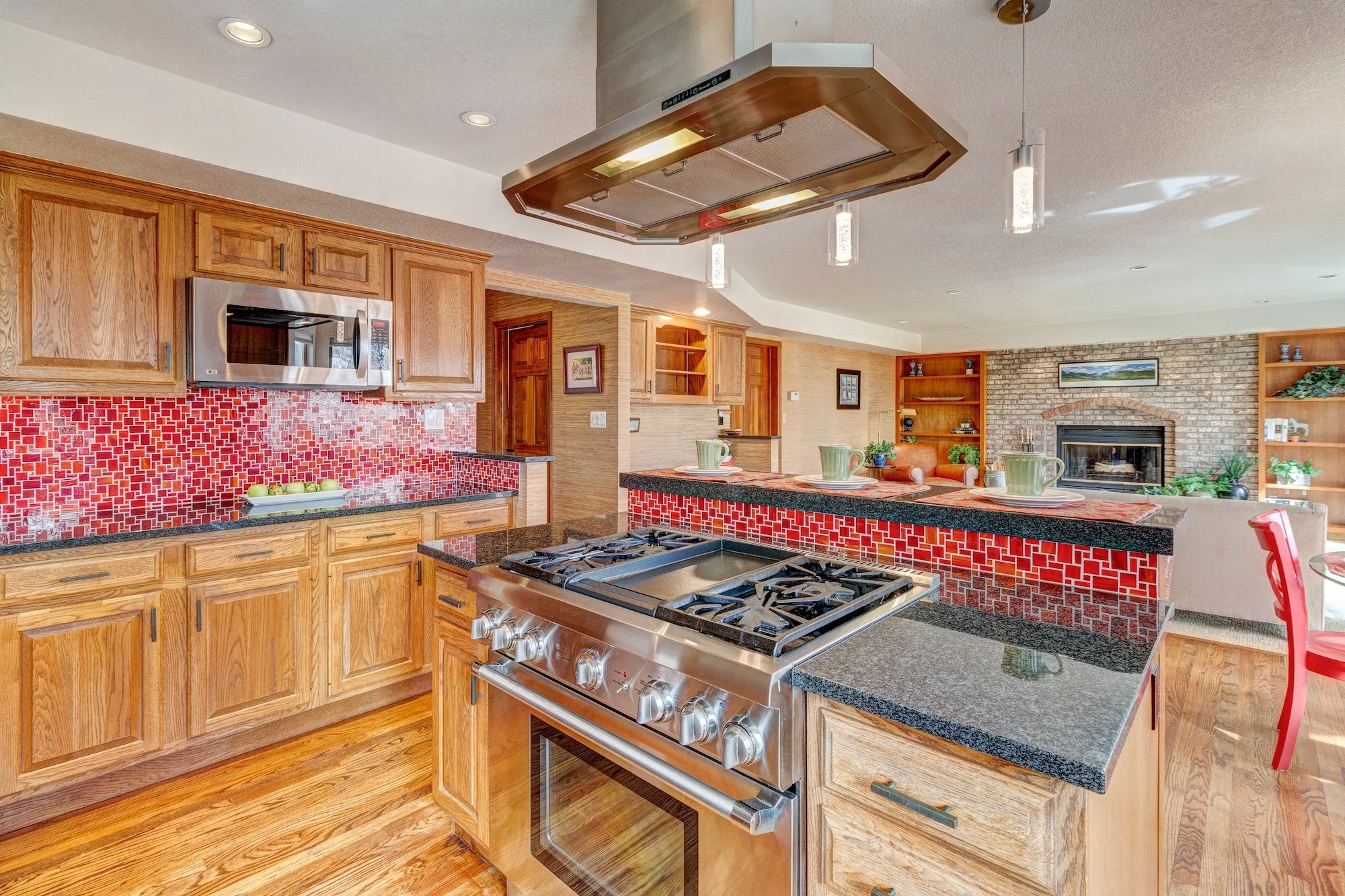 9-Updated kitch w stainless app slab granite and tiled backsplash.jpg