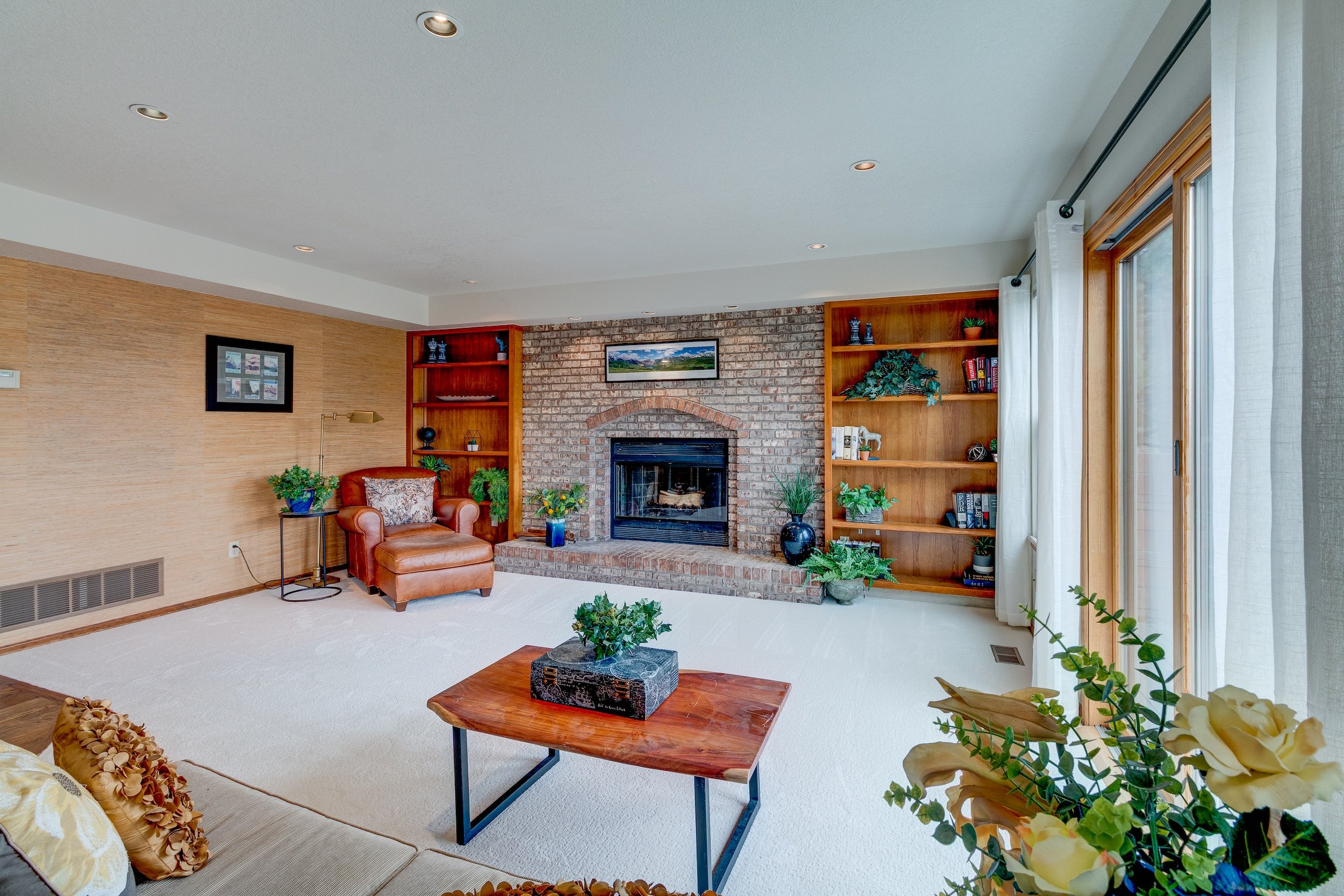 14.5-Family Room.jpg