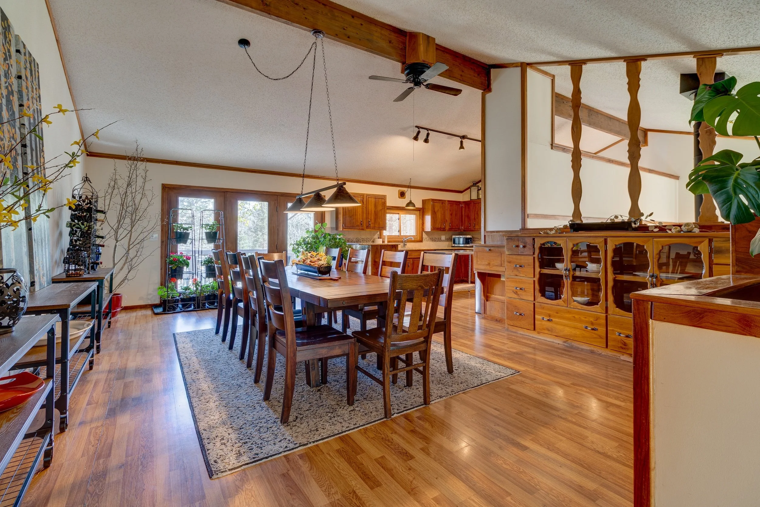 11-Upper level hearth room w adjoining kitchen.jpg