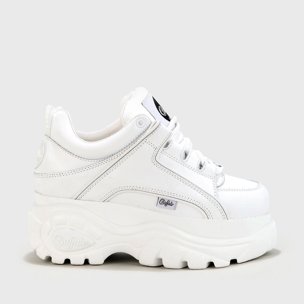 fordomme linse Offentliggørelse Buffalo Low Classic Sneakers White — Black Stallion Trading, Inc.