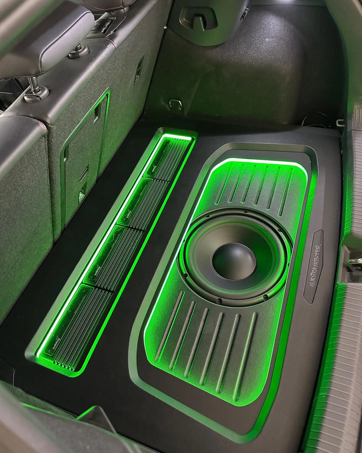 2022 VW Golf GTI all wrapped up and ready for the @audiofrog.usa booth at knowledge fest Dallas 2023. This build features includes Audiofrog front 3 way GB60, GB25, GB10 with GS62 for rear fill and a GB12  Subwoofer. The Audiofrog amplifiers are craz